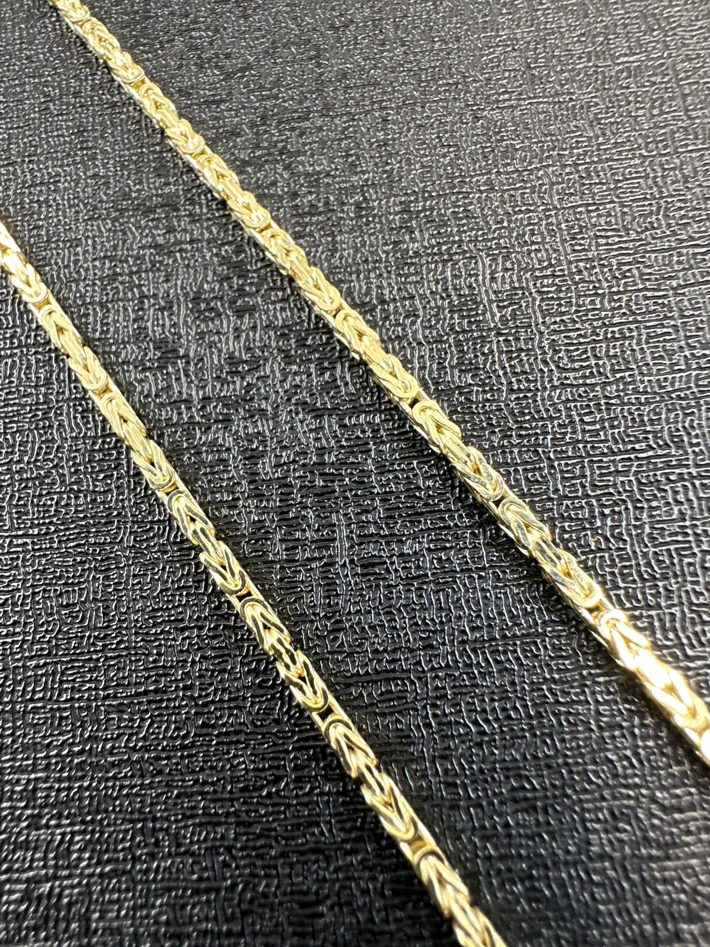 Prachtige 14K Gouden Koningsketting – 60 cm | 2 mm | Byzantijnse Stijl & Tijdloze Luxe