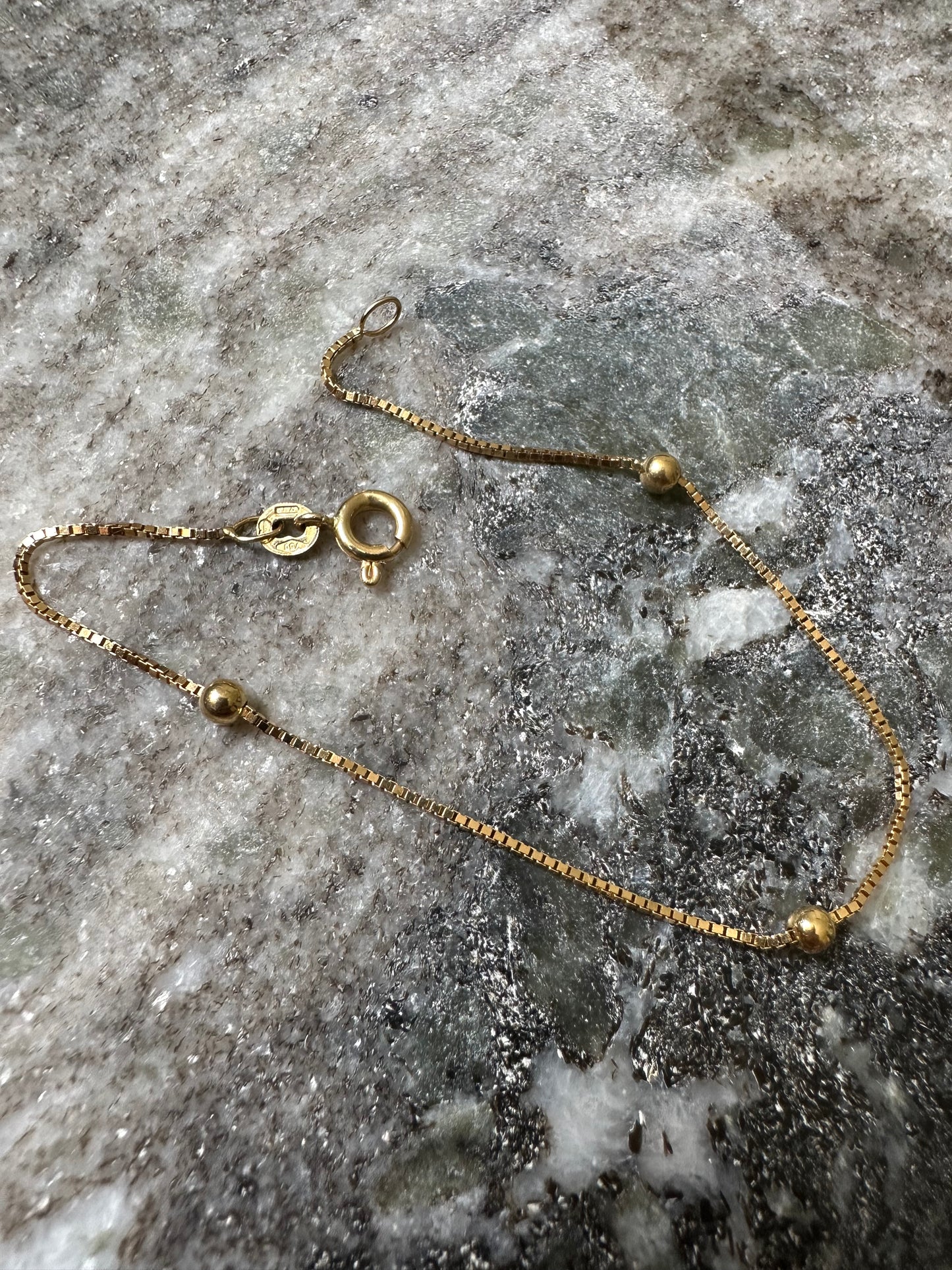 18k Gouden Balletjes Armband