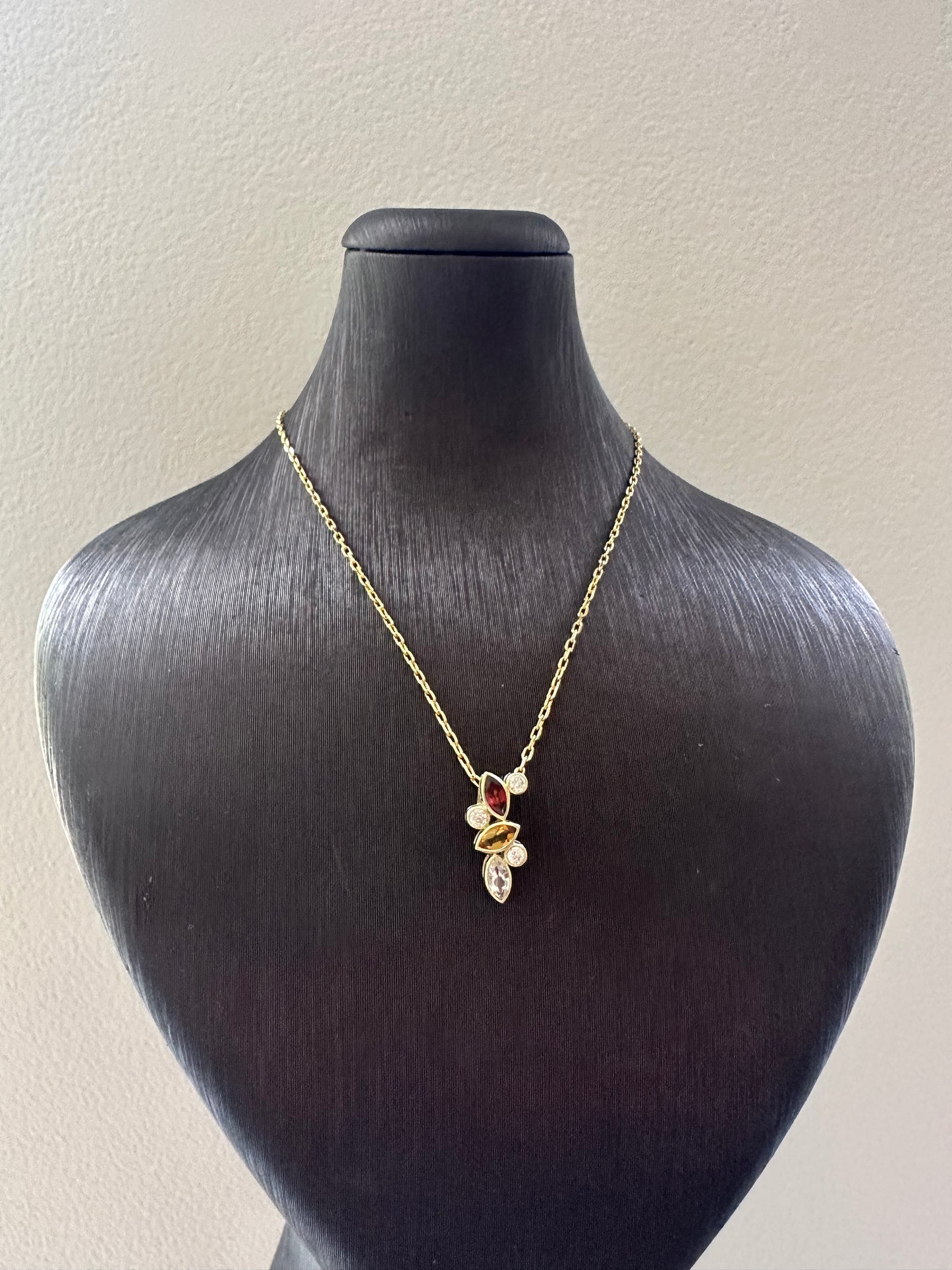 14K Gouden Ketting met Edelstenen Hanger