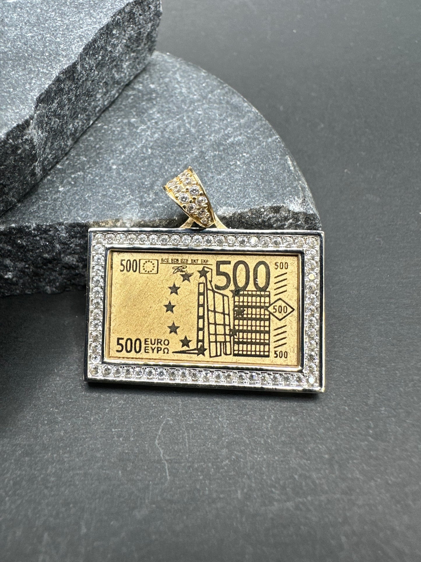 14K Gouden €500 Biljet Hanger met Zirkonia