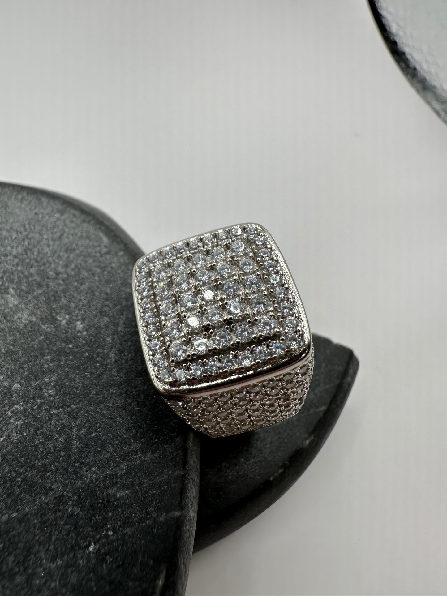 Prachtige 925 Zilveren Iced Ring – Maat 19,5 | Zirkonia | Luxe & Sprankelend