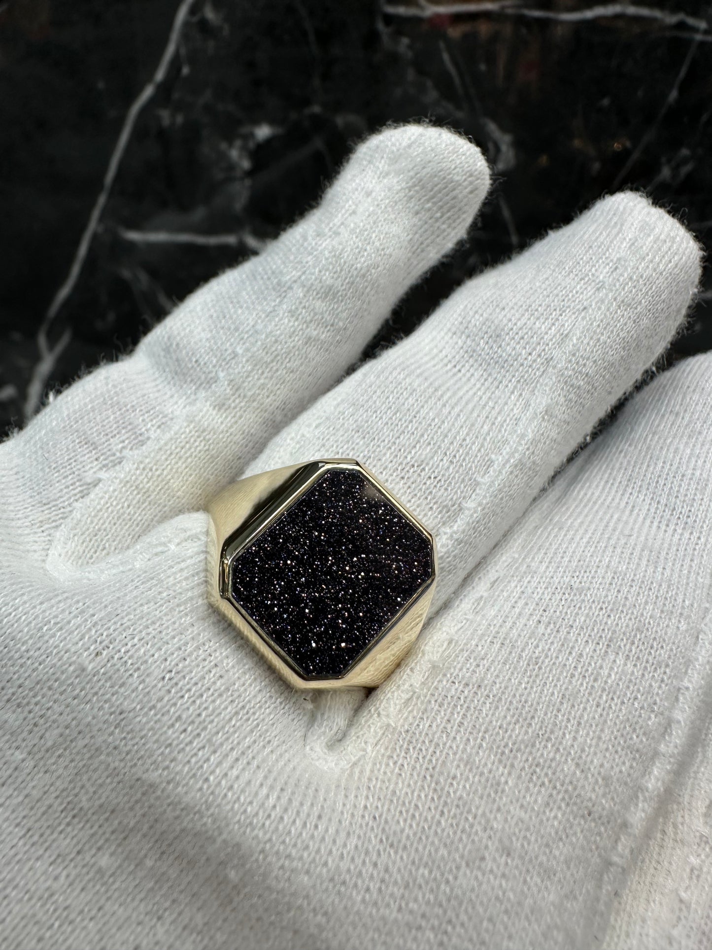 Prachtige 14K Gouden Zegelring met Paarse Lagensteen