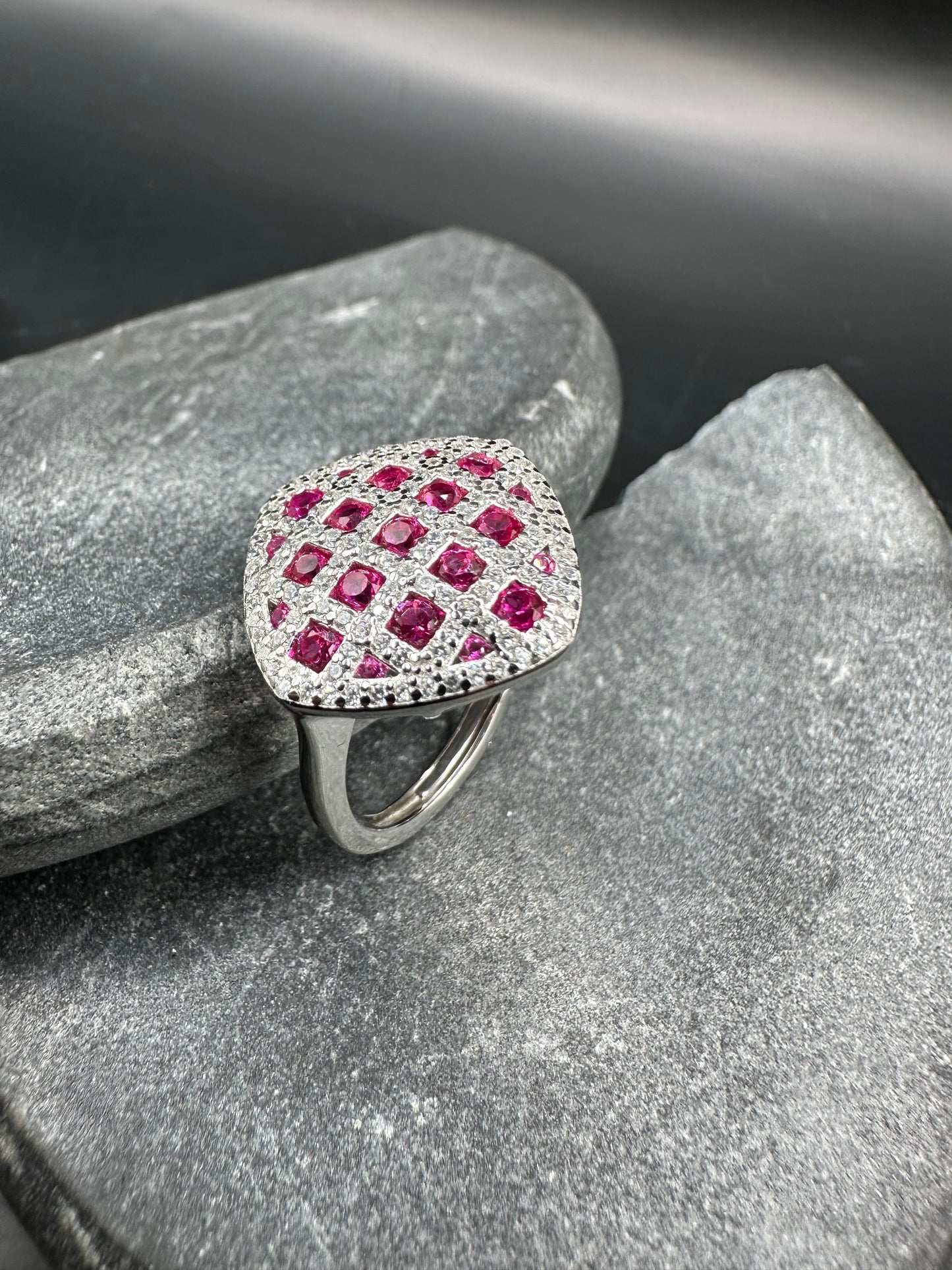 925 Zilveren Ring met Robijnen en Zirkonia – Free Size