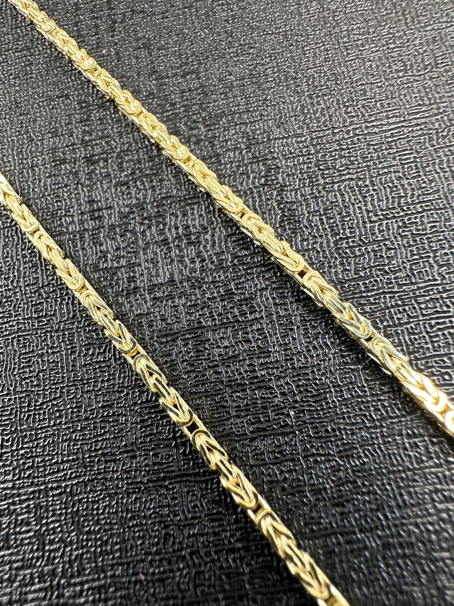Prachtige 14K Gouden Koningsketting – 60 cm | 2 mm | Byzantijnse Stijl & Tijdloze Luxe