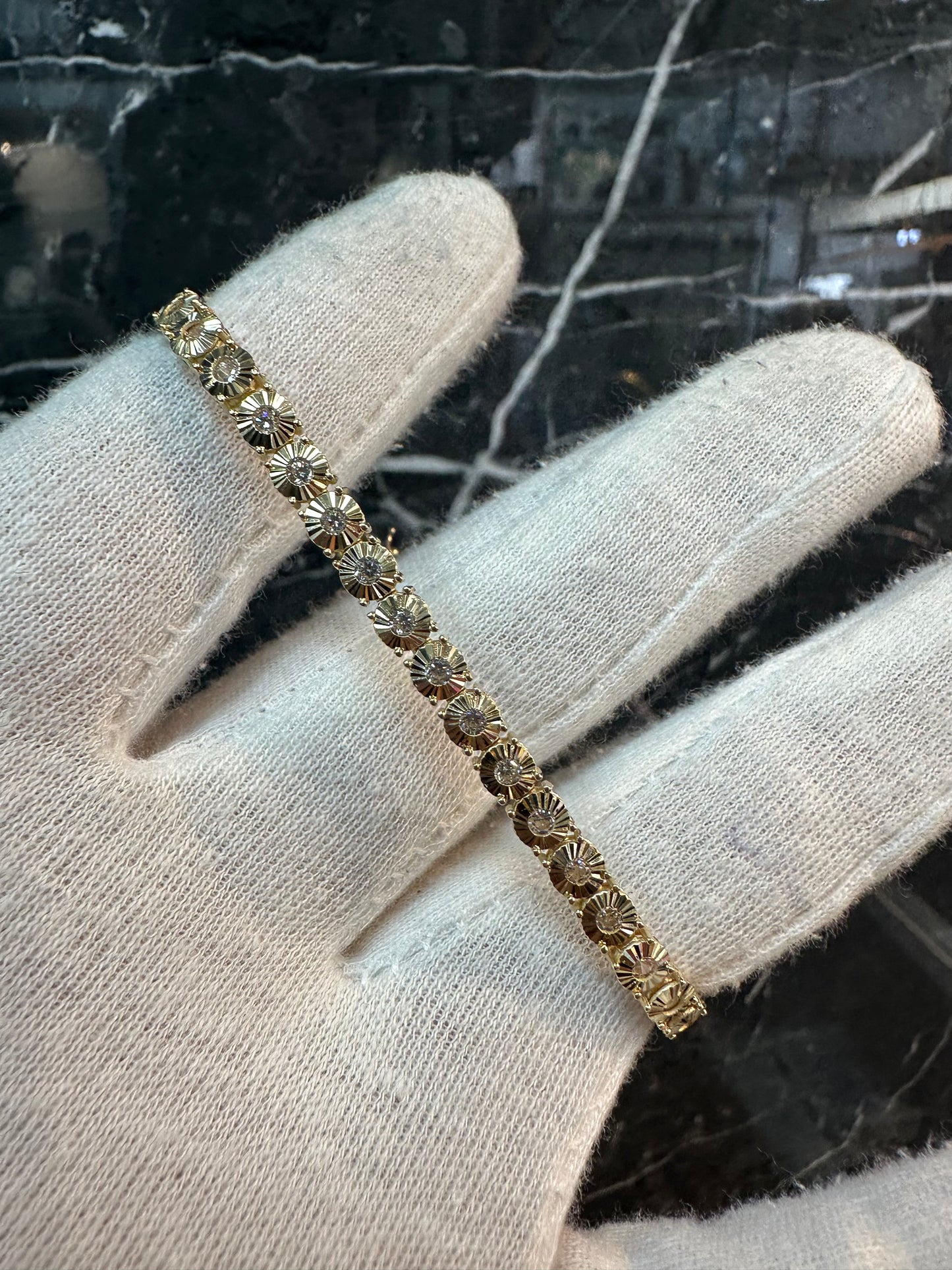 14K Gouden Tennisarmband – Tijdloze Luxe met Sprankelende Uitstraling