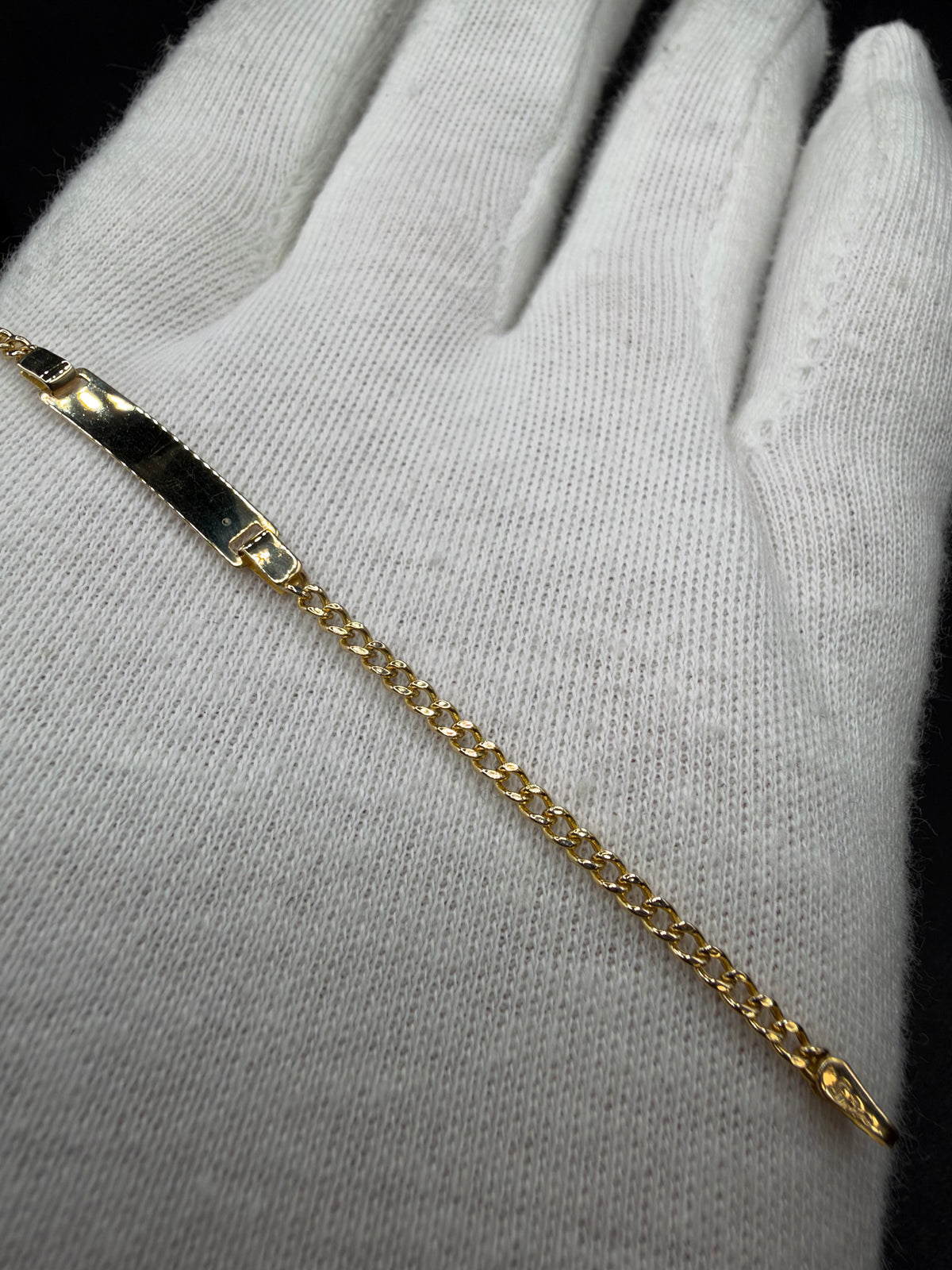 14K Gouden Babyarmband met Naamplaatje – 14 cm – 2,2 mm