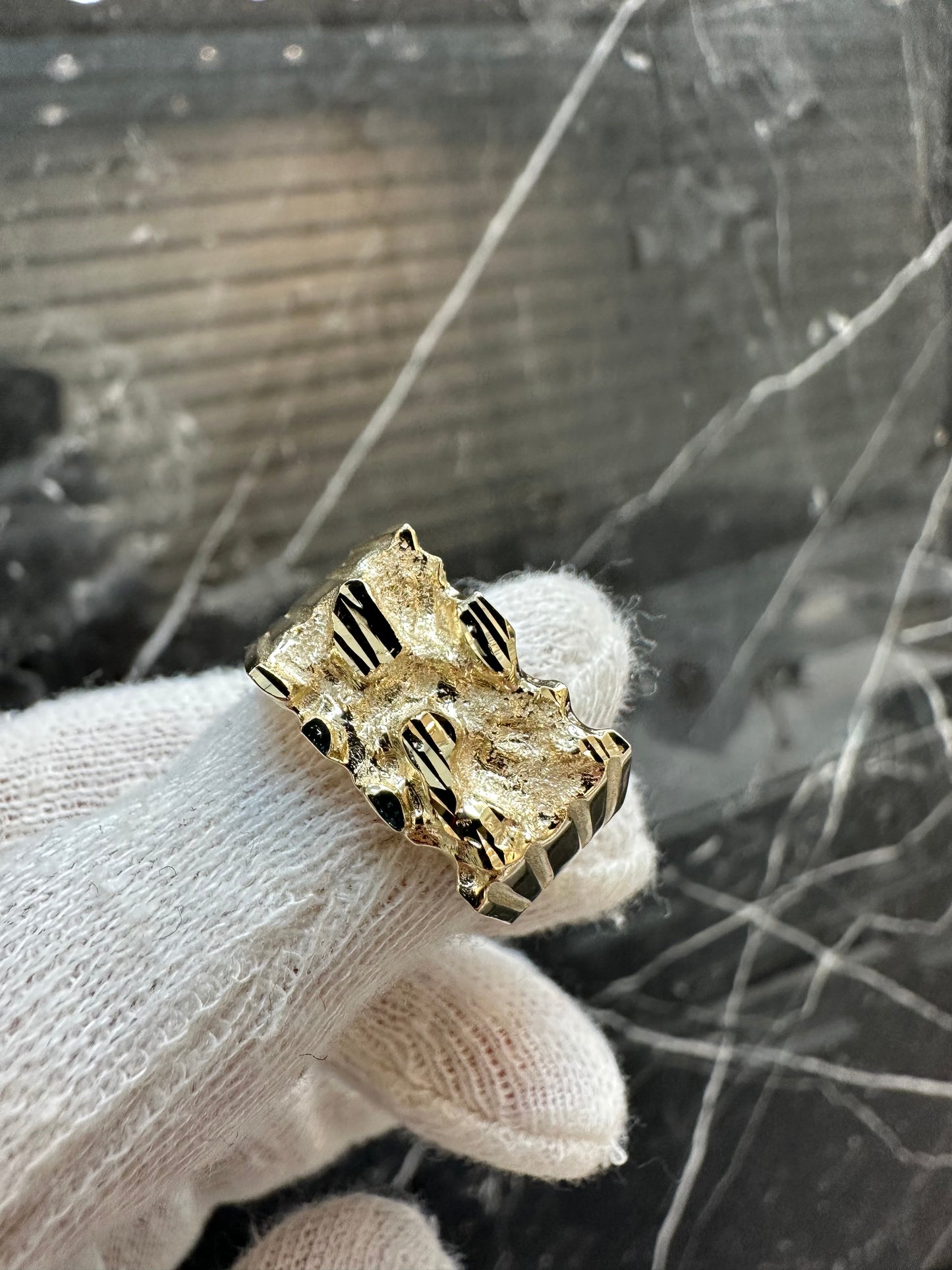 Prachtige 14K Gouden Piet Piet Ring – Diamond Cut