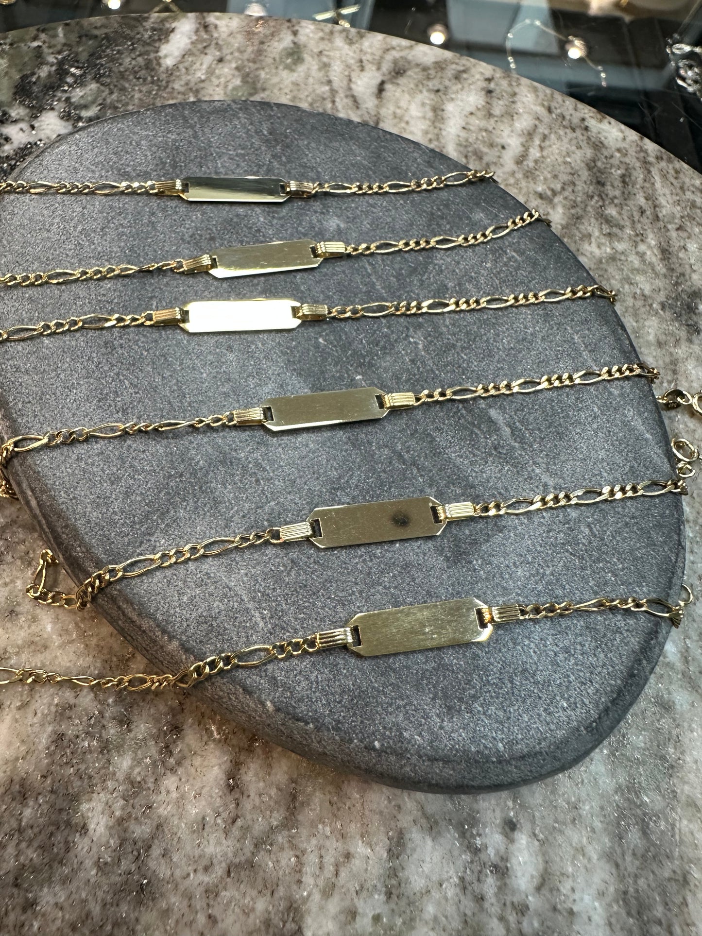 Prachtige 14k Gouden Baby Armband – Tijdloze Elegant voor de Allerkleinsten