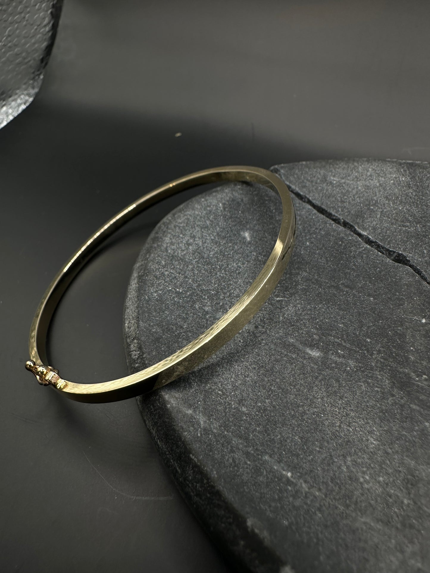 14K Gouden Moderne Gladde Vierkante Slavenarmband – 60 mm