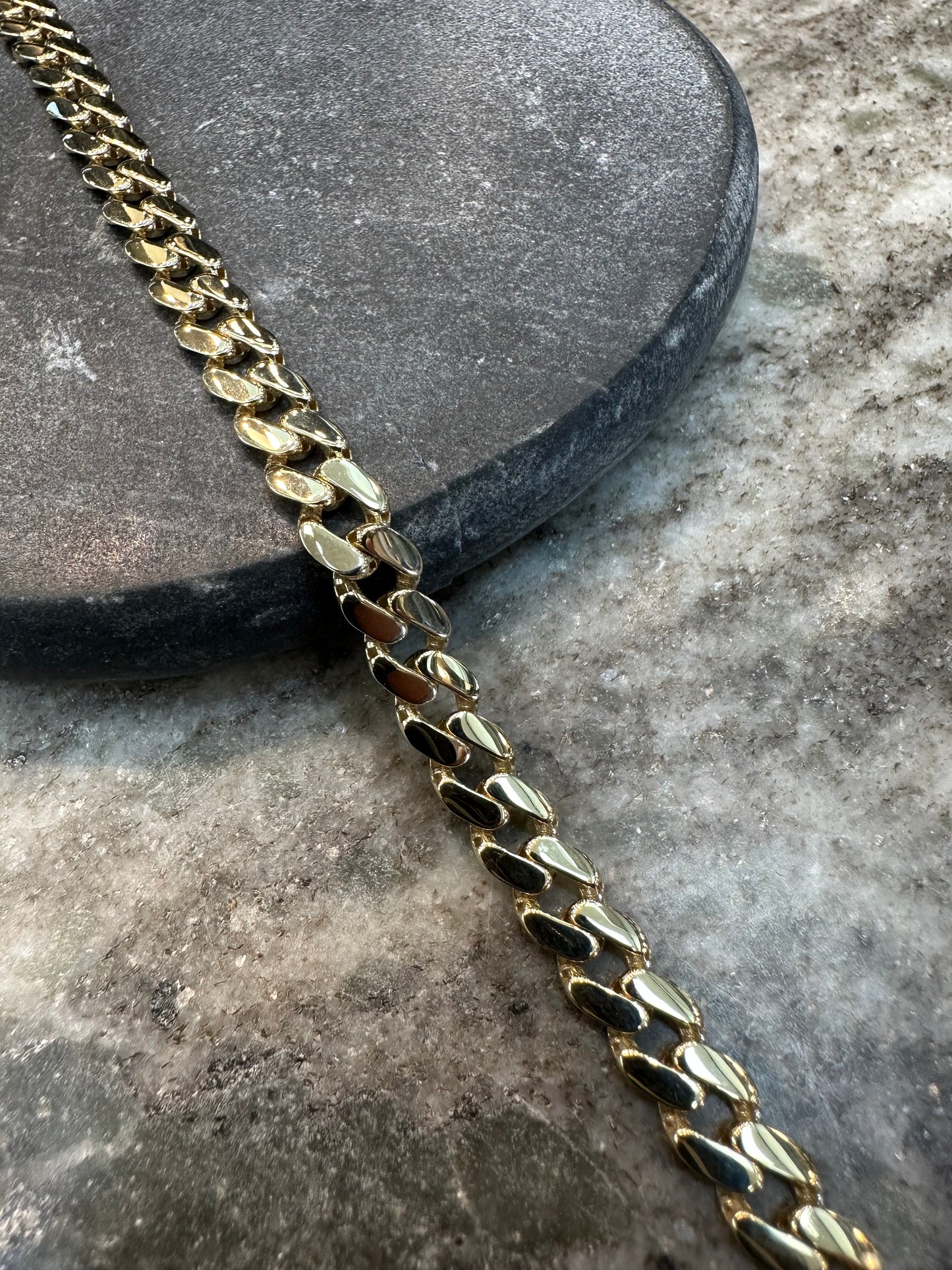 Prachtige 14K Gouden Cubaan Armband – 21 cm | 6,7 mm | Tijdloos & Stijlvol