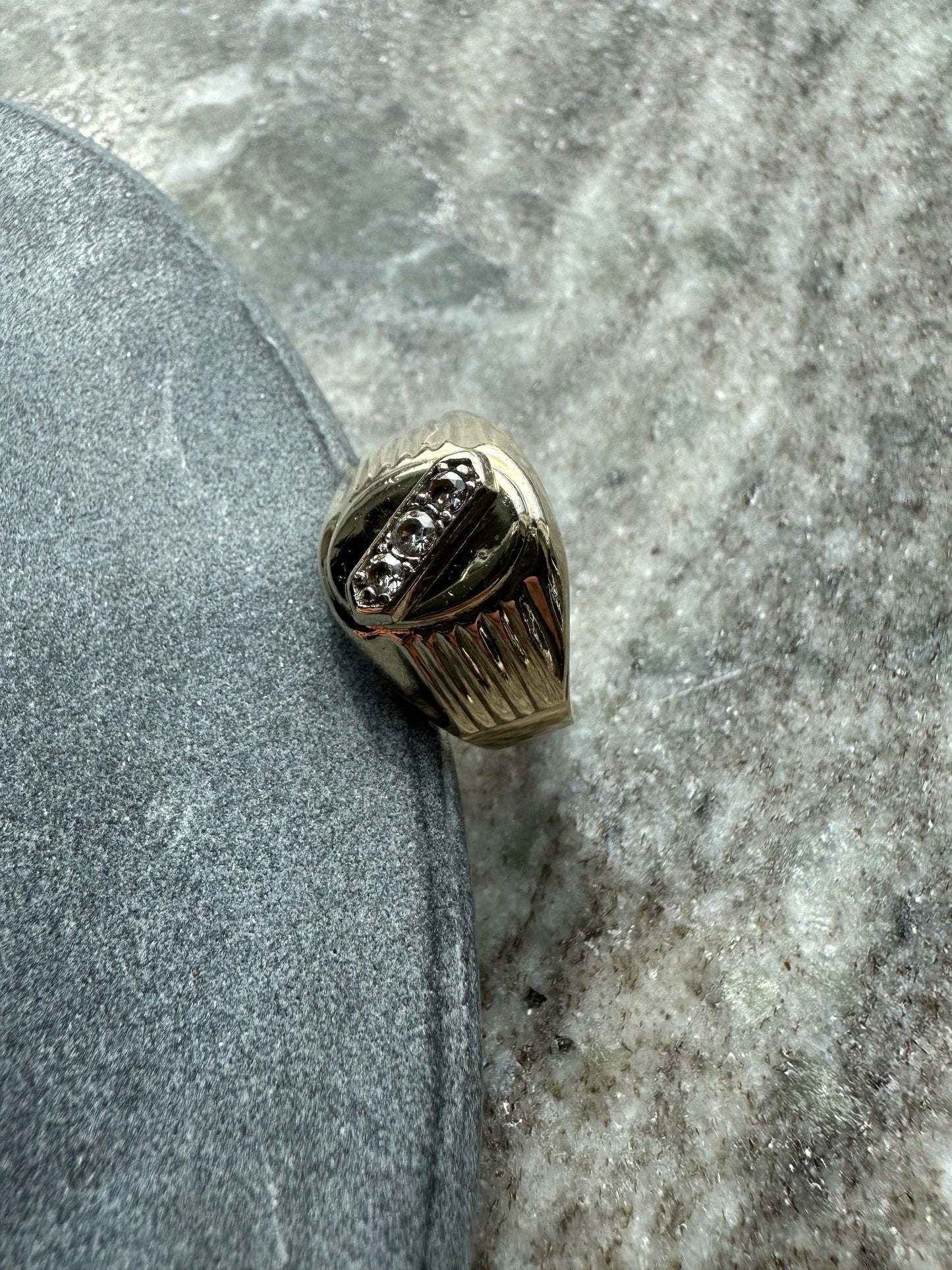 14k Gouden Herenring met Zirkonia Stenen