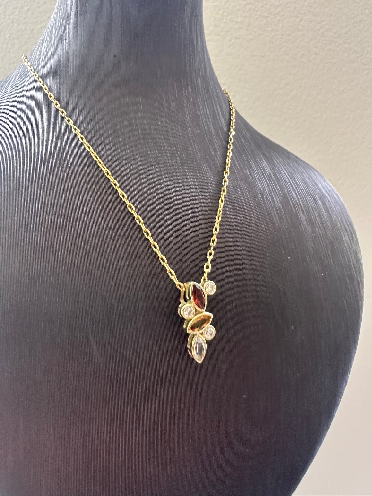 14K Gouden Ketting met Edelstenen Hanger