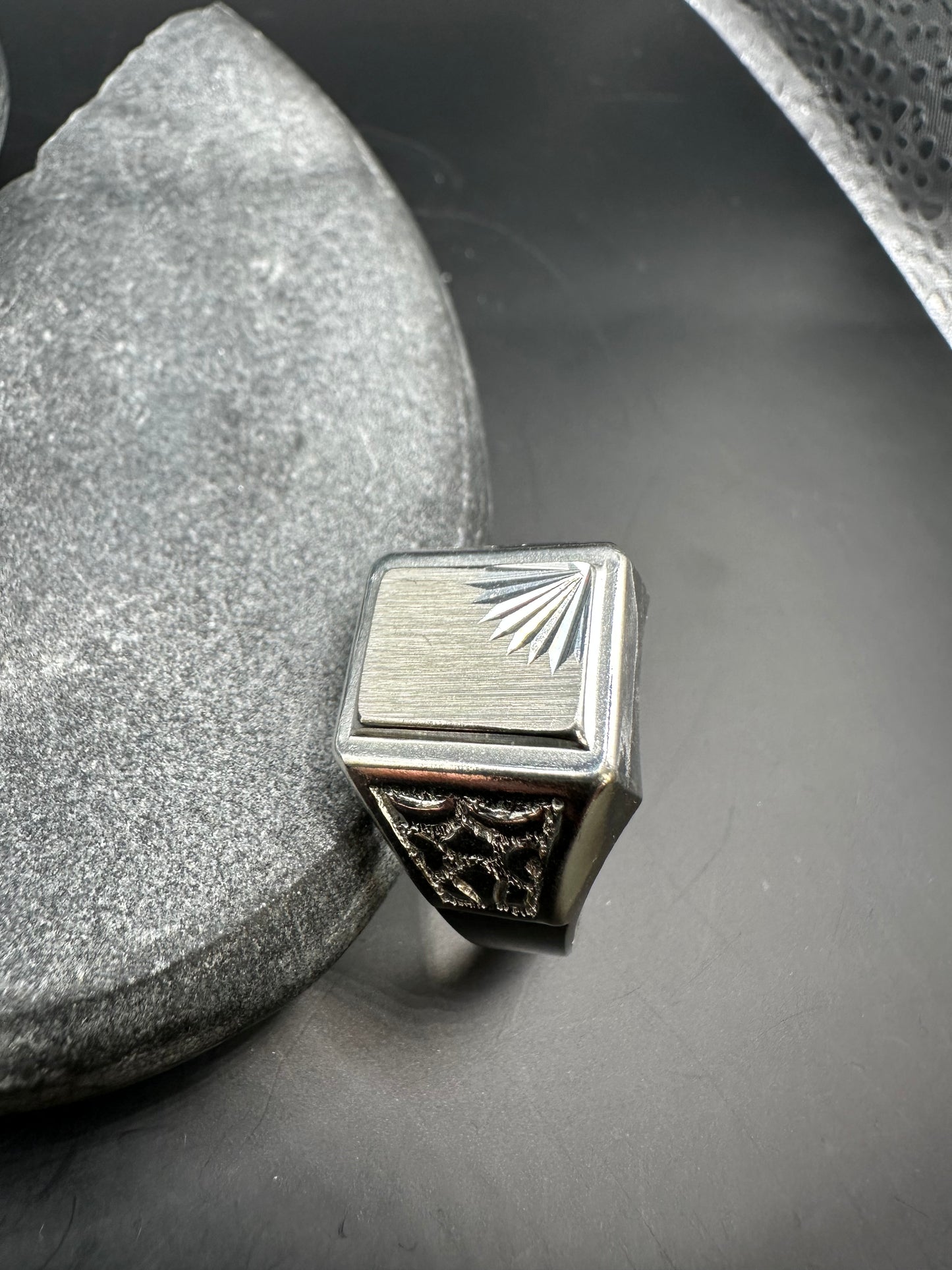 925 Zilveren Zegelring met Diamond Cut Bewerking