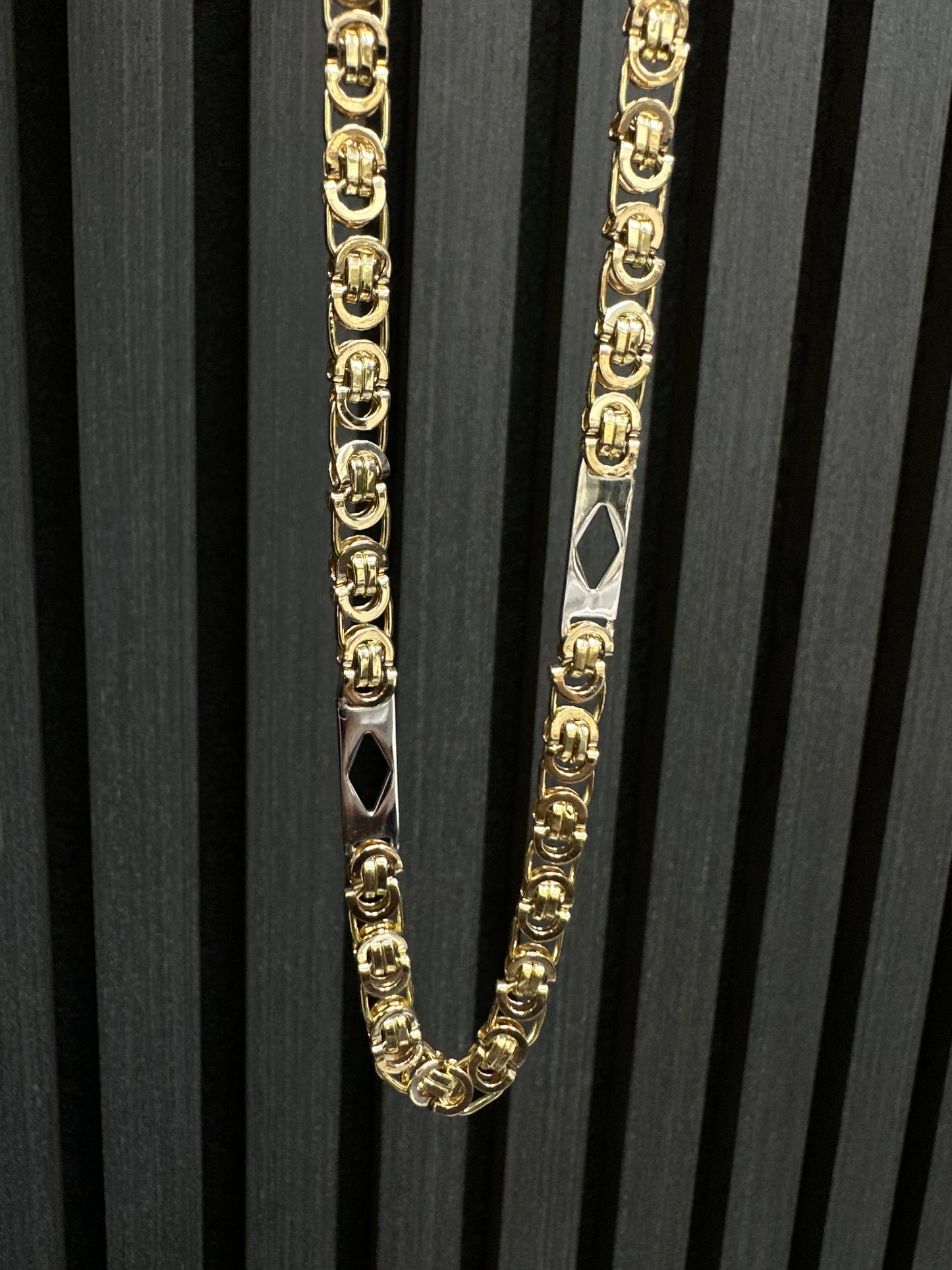 14K Gouden Massieve Platte Koningsketting met Witgouden Ruitjes – 70 cm