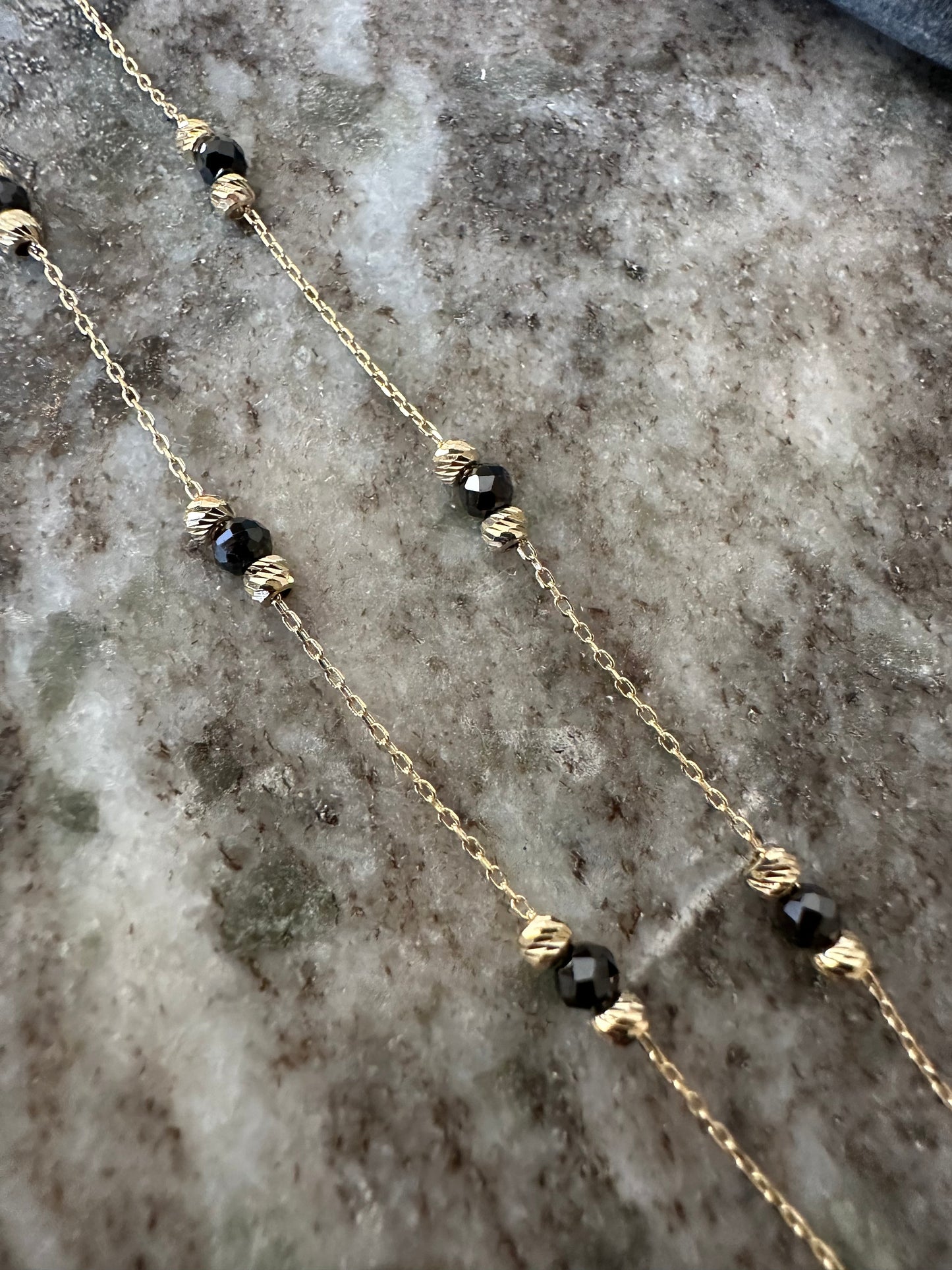 14K Gouden Ketting met Onyx Stenen