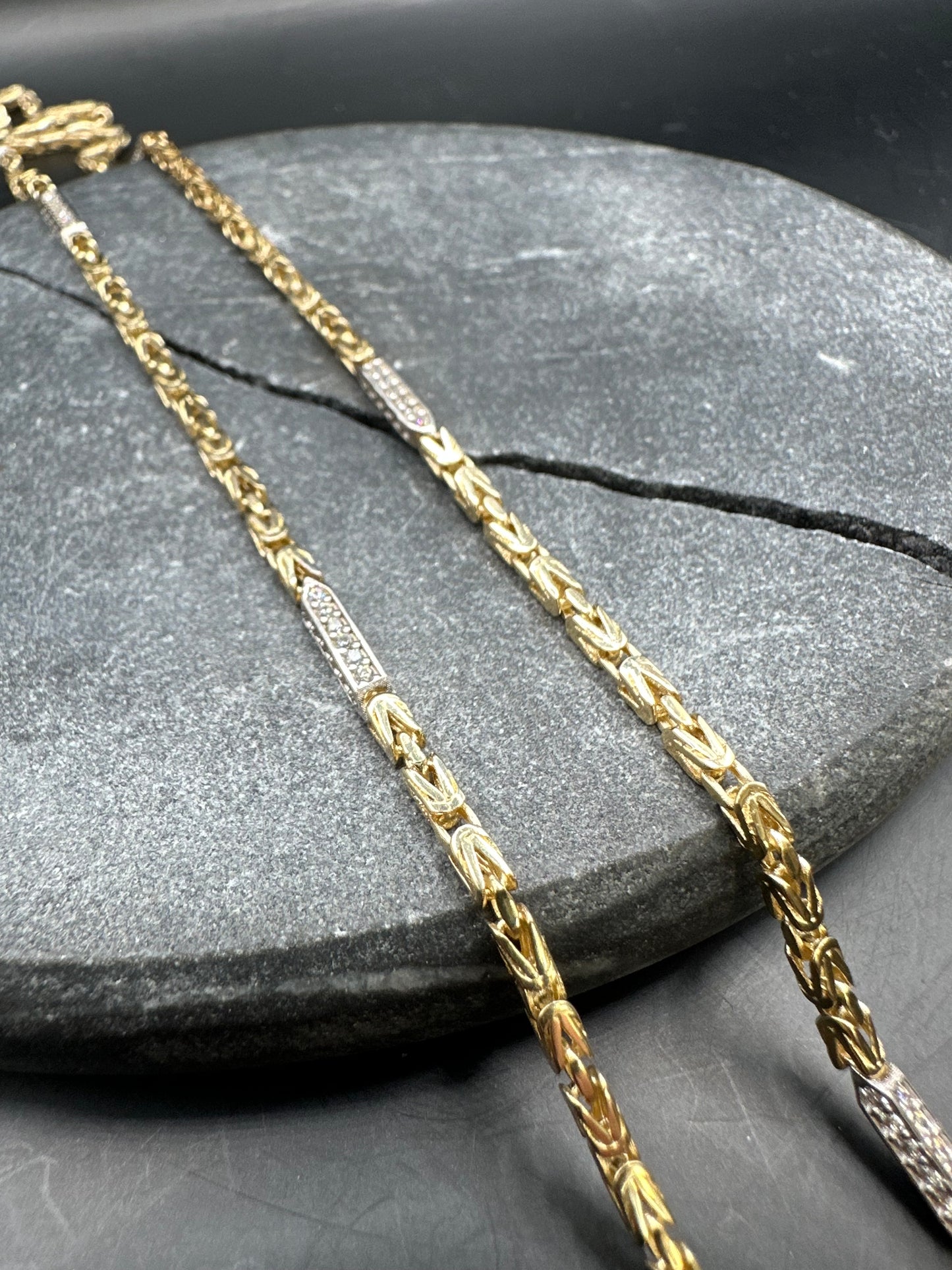 14K Gouden Massieve Koningsketting met Zirkonia Stenen – 60 cm