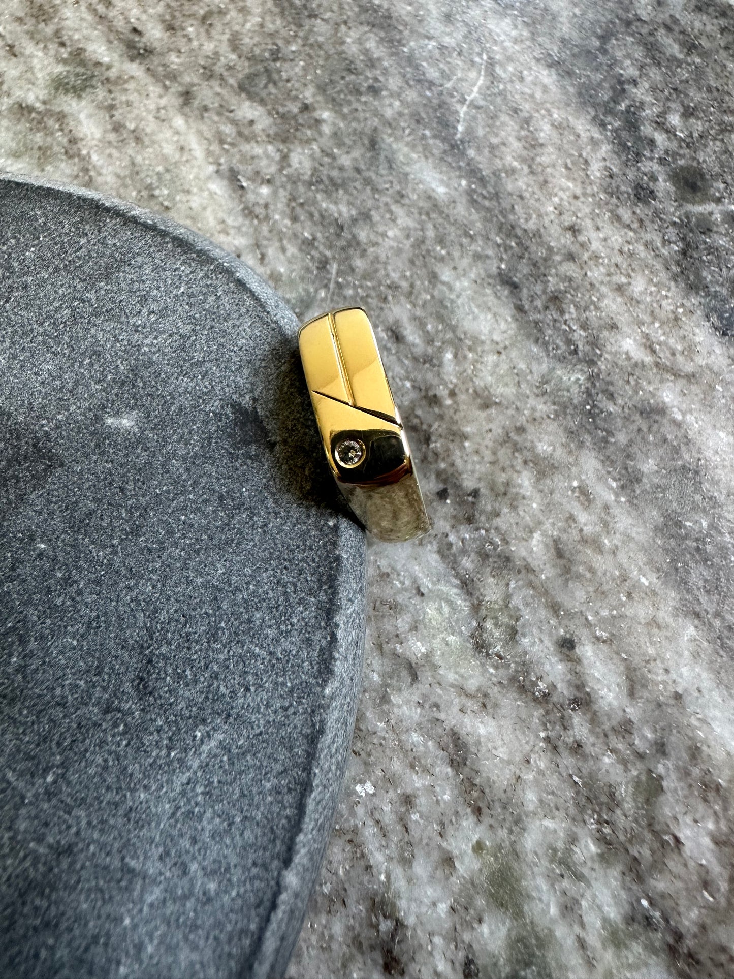 14K Gouden Zegelring met Zirkonia