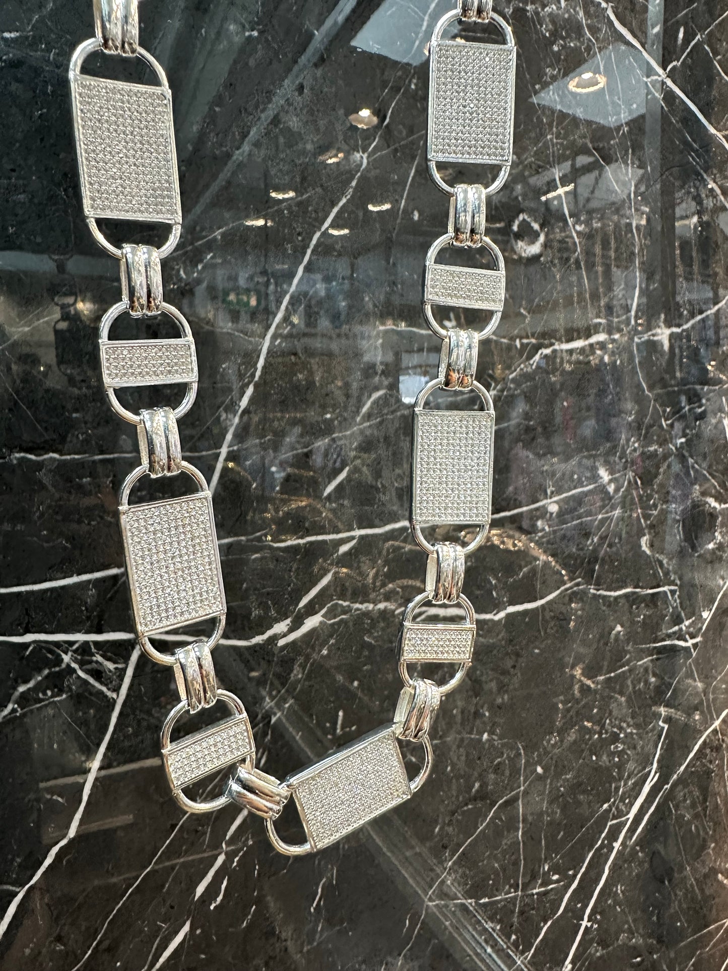 Dikste 925 Zilveren & Vergulde Platte Magnum Ketting – 70 cm | 2 cm Breed | Dubbelzijdig Iced