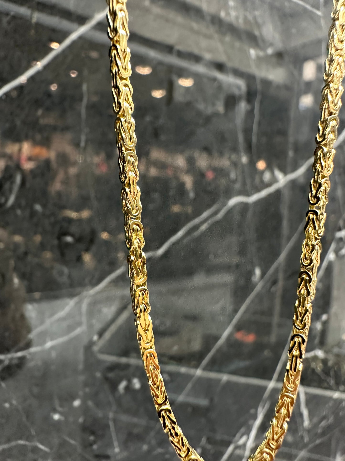 Prachtige 14K Gouden Koningsketting met Fine Gold Hanger – 2 mm | 65 cm | Hanger 29 mm x 13 mm