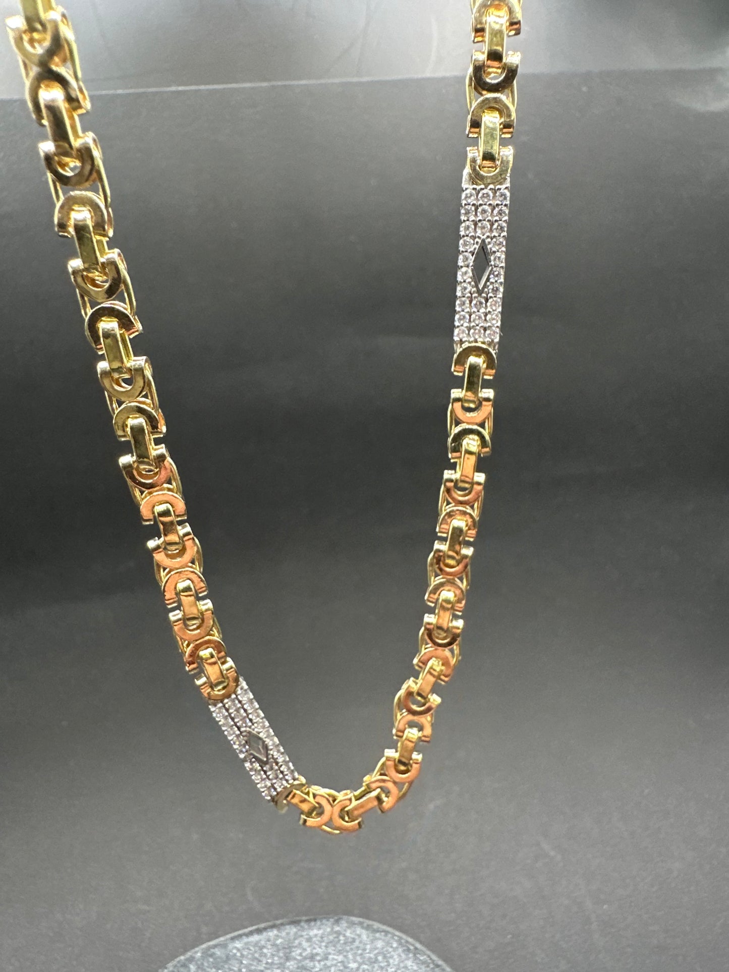 14K Gouden Massieve Platte Koningsketting met Iced Ruitjes – 70 cm