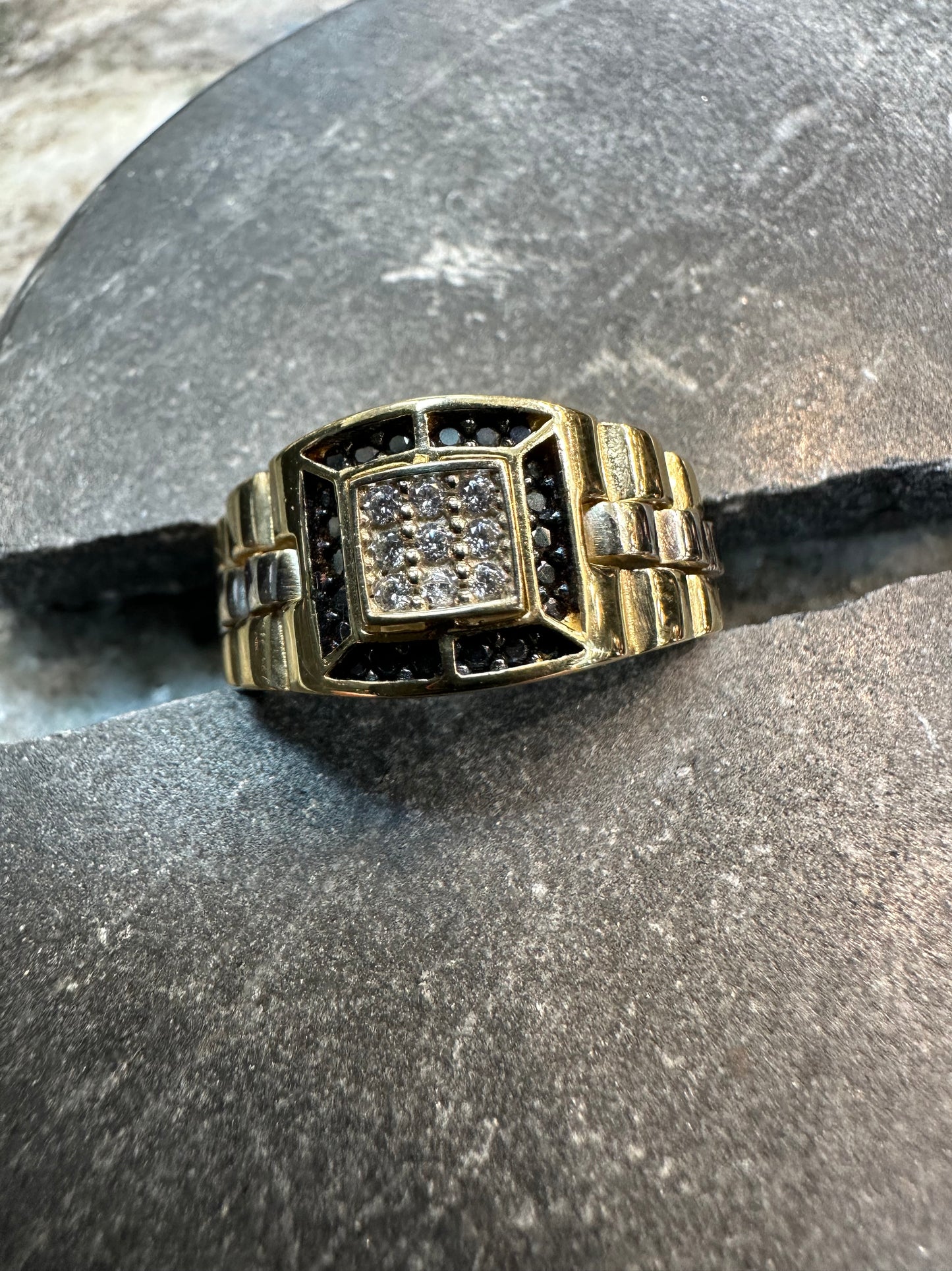 Prachtige 14K Gouden Onyx Rollie Ring – Maat 20,5 | Stoer & Luxe