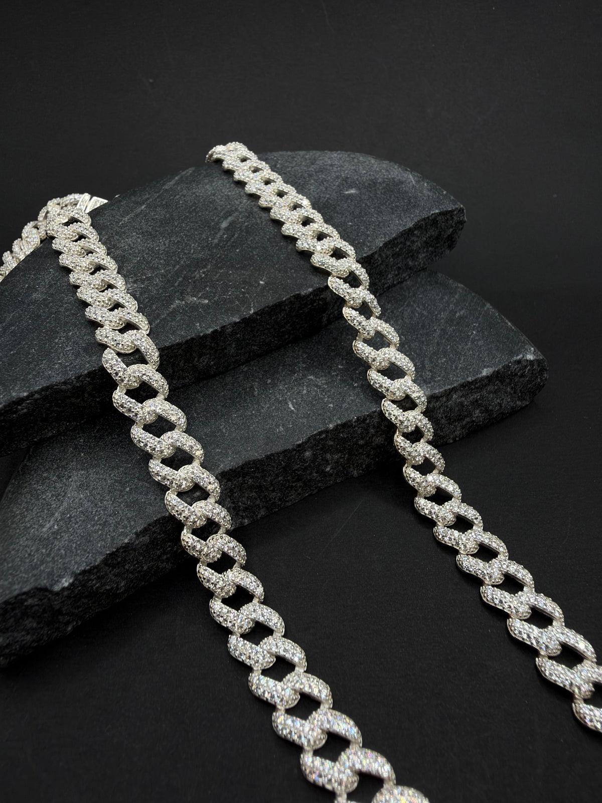 925 Zilveren Iced Cubaanse Link Ketting – 8,1 mm – 65 cm