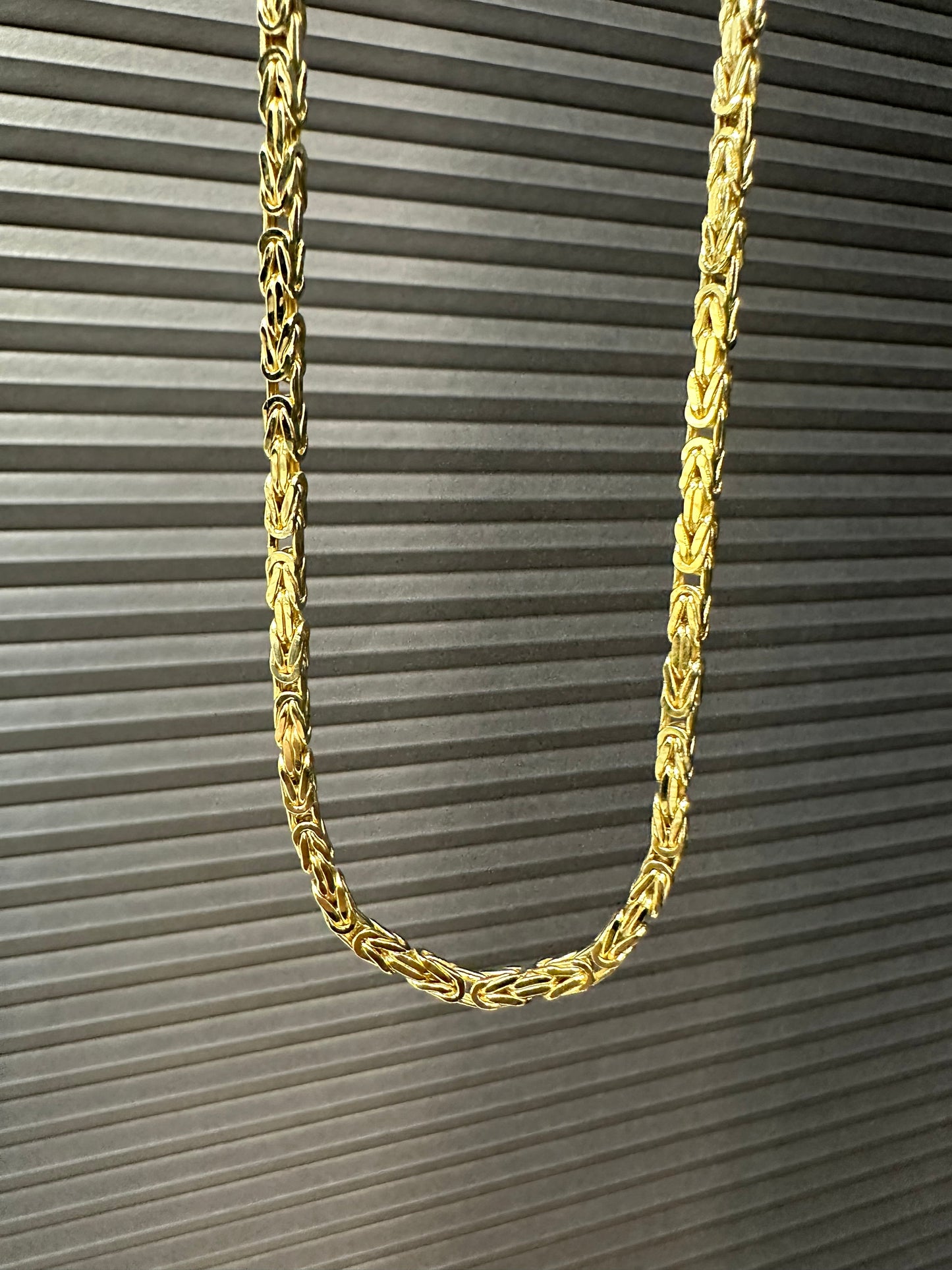 Prachtige 14K Gouden Koningsketting – 70 cm | 4 mm | Tijdloos & Krachtig Design