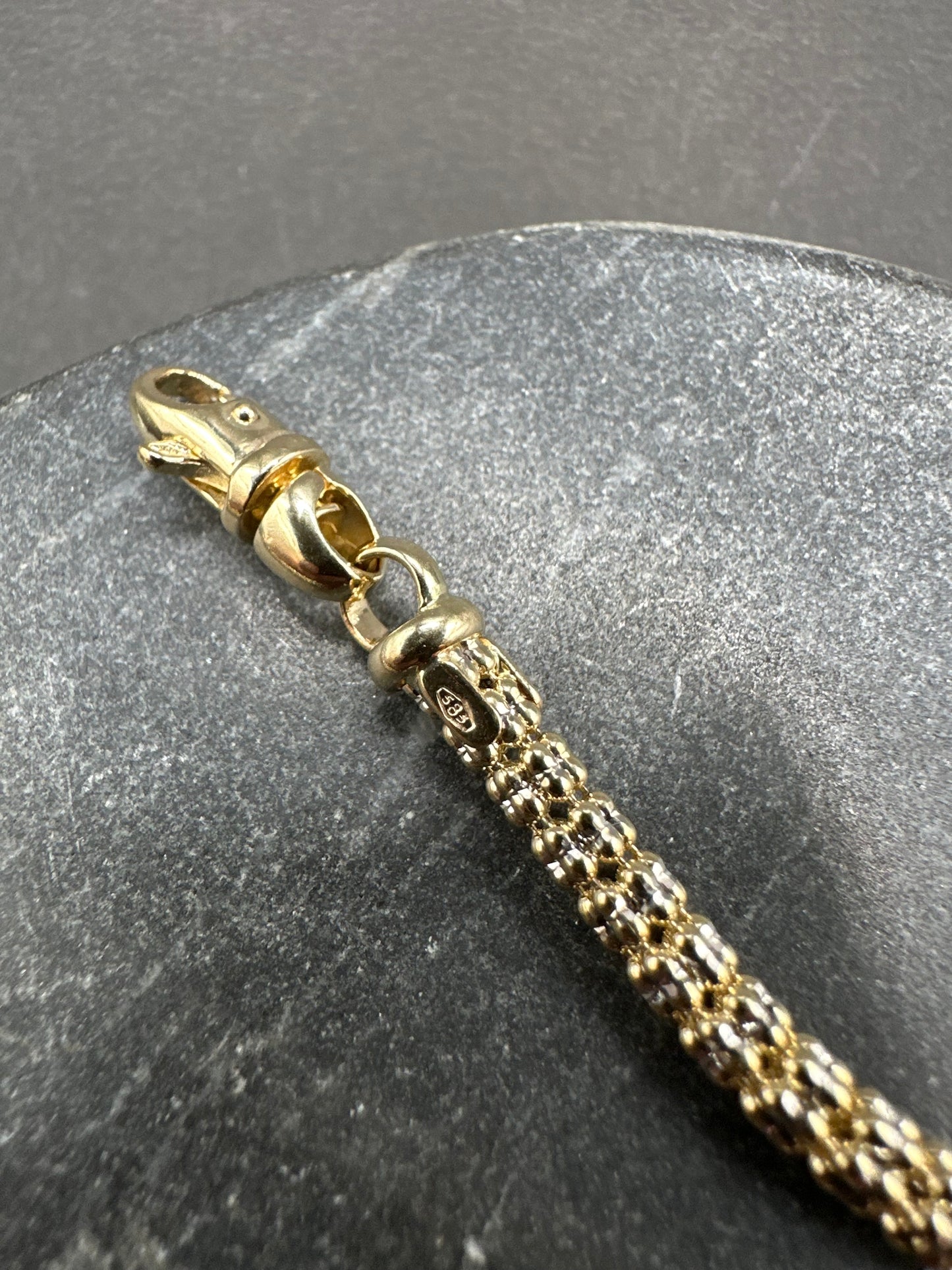 14K Gouden Buisvormige Armband met Draaislot – 21 cm