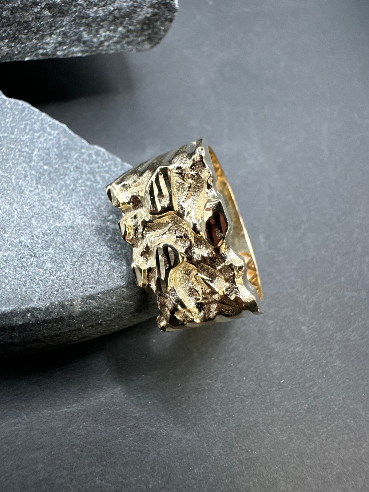 Prachtige 14K Gouden Piet Piet Ring – Diamond Cut