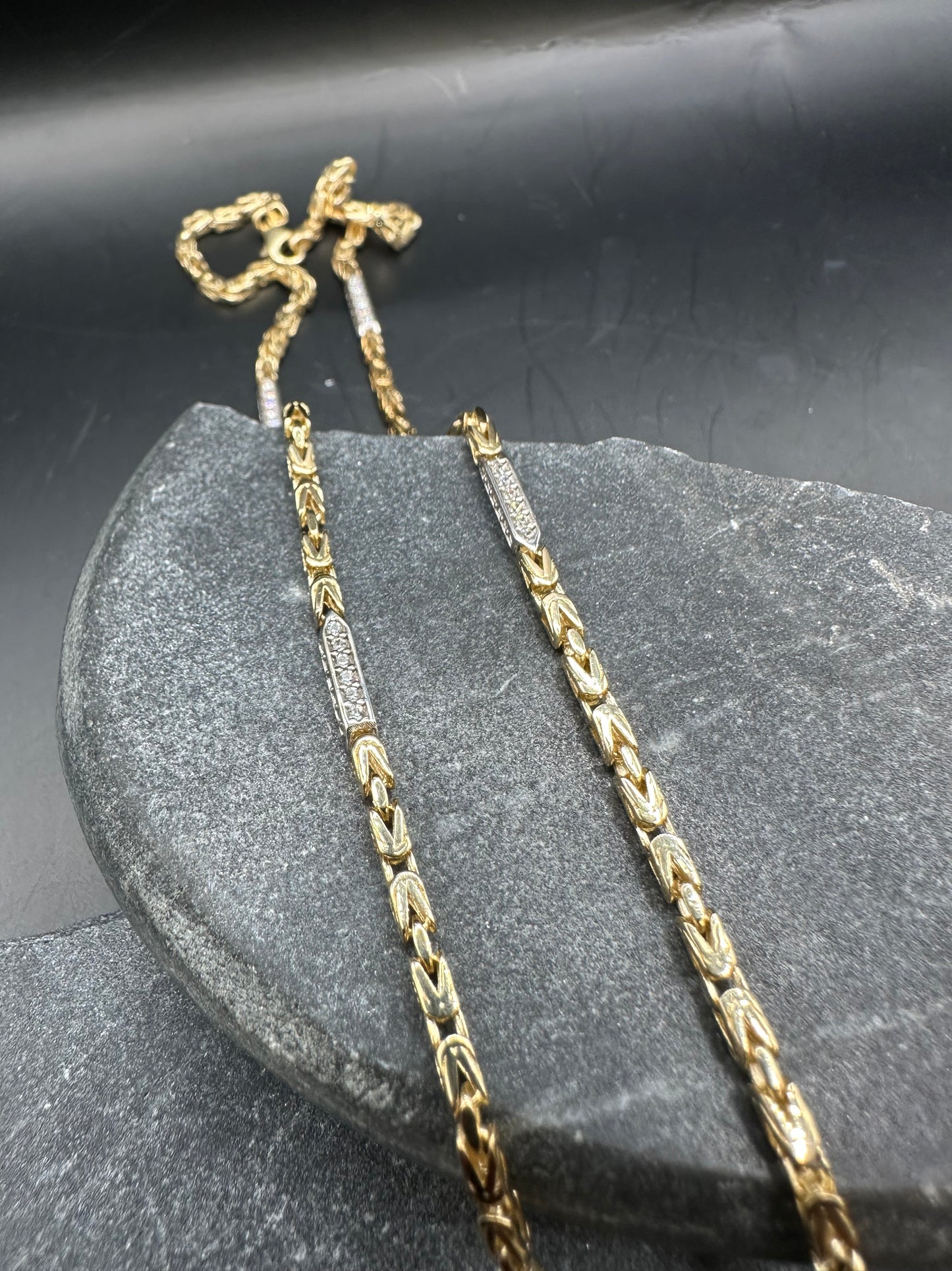 14K Gouden Massieve Koningsketting met Zirkonia Stenen – 60 cm