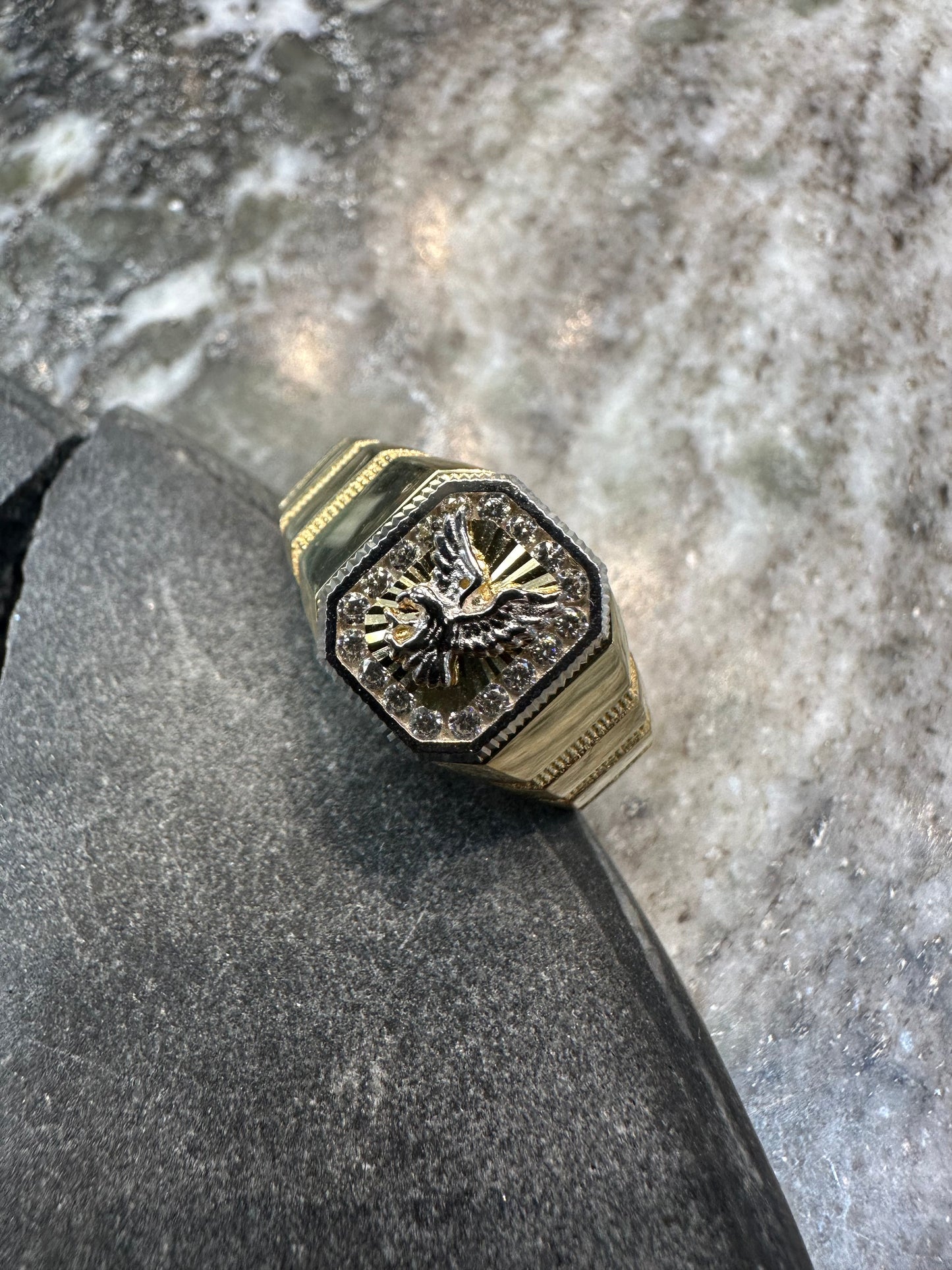 Prachtige 14K Gouden Bicolor Adelaar Ring – Krachtig & Luxe Design