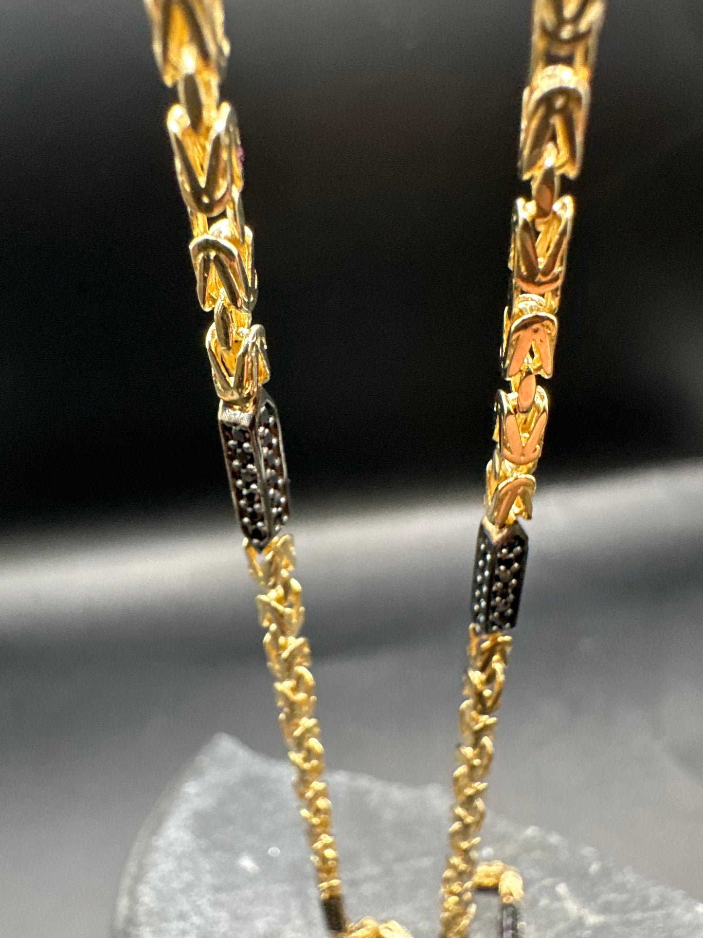 14K Gouden Massieve Koningsketting met Onyx Stenen – 2,1 mm