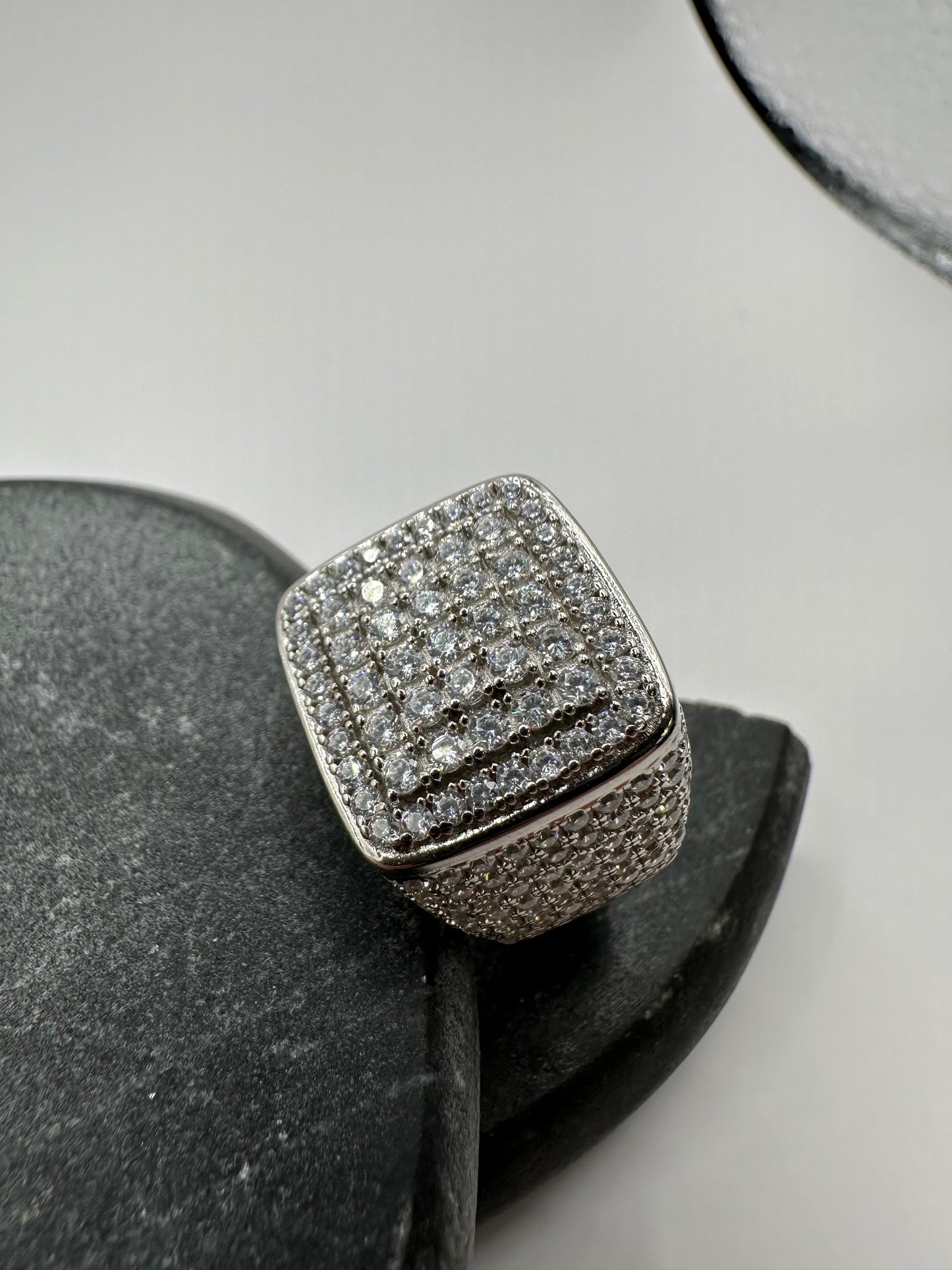 Prachtige 925 Zilveren Iced Ring – Maat 19,5 | Zirkonia | Luxe & Sprankelend