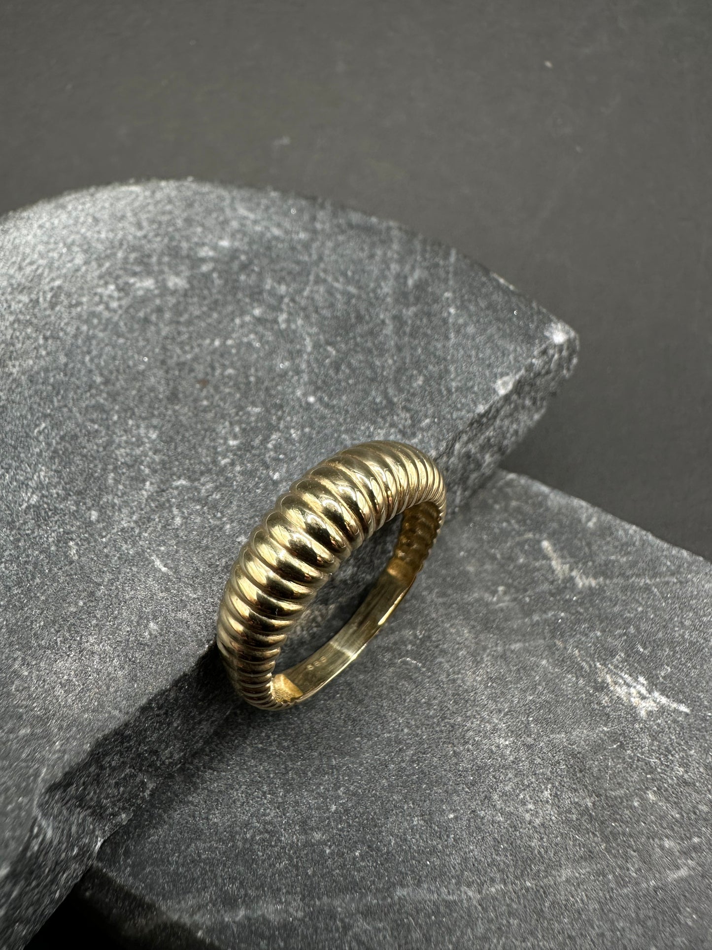 14K Gouden Dames Ring – Maat 19