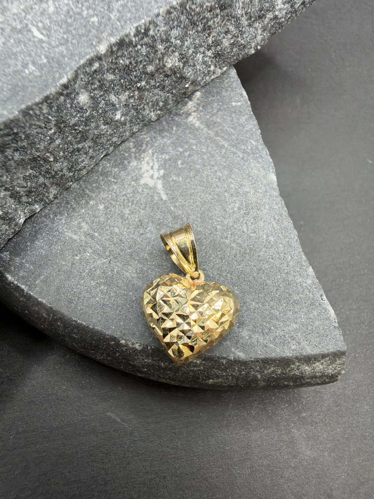 14K Gouden Diamond Cut Hart Hanger