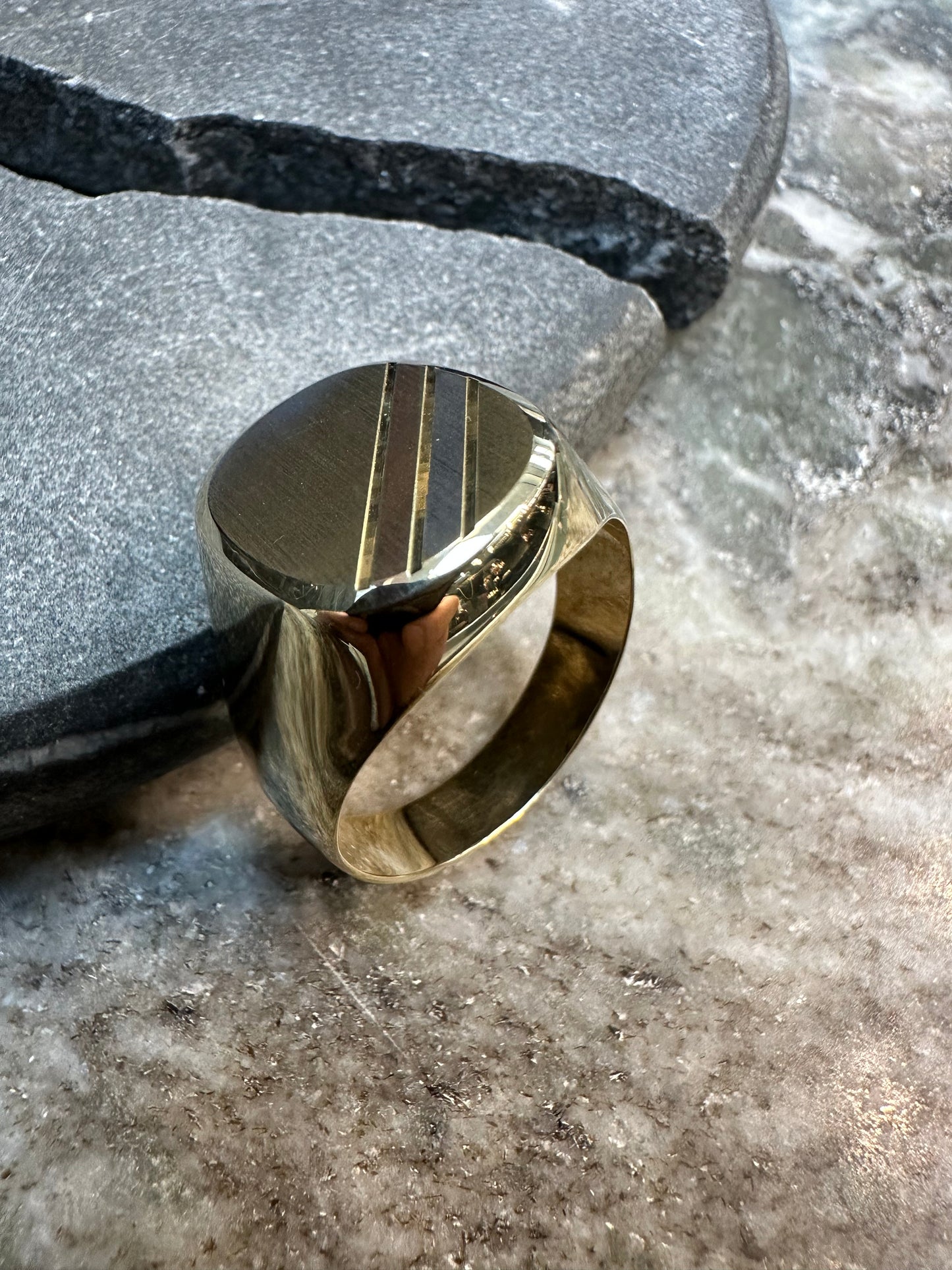 14K Gouden Tricolor Klassieke Zegelring – Comfort Fit | Luxe & Tijdloos