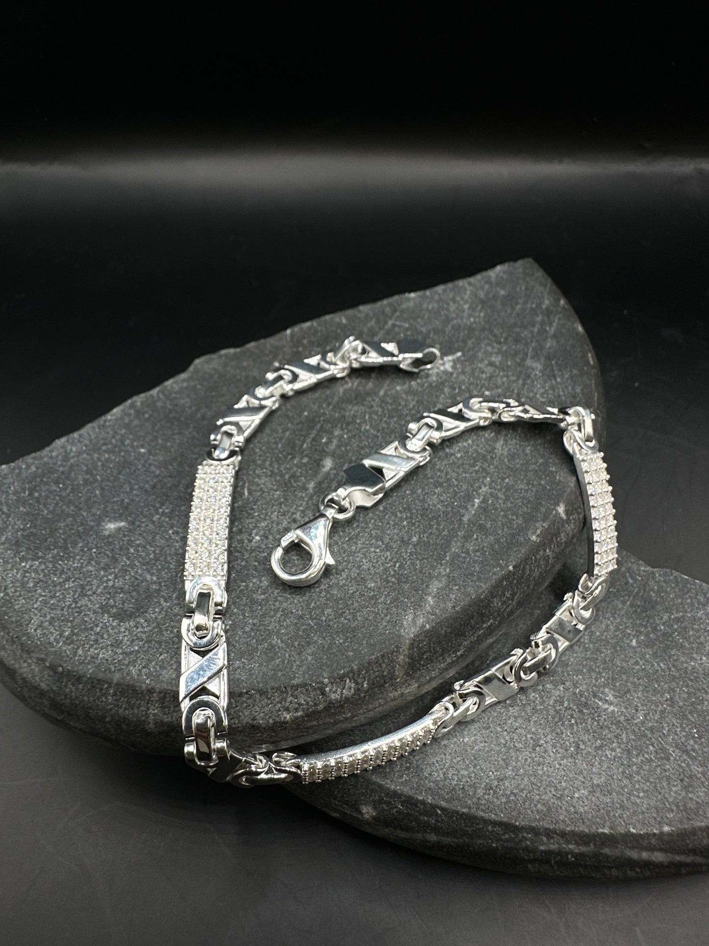 925 Zilveren Iced Valentino Armband – 21 cm
