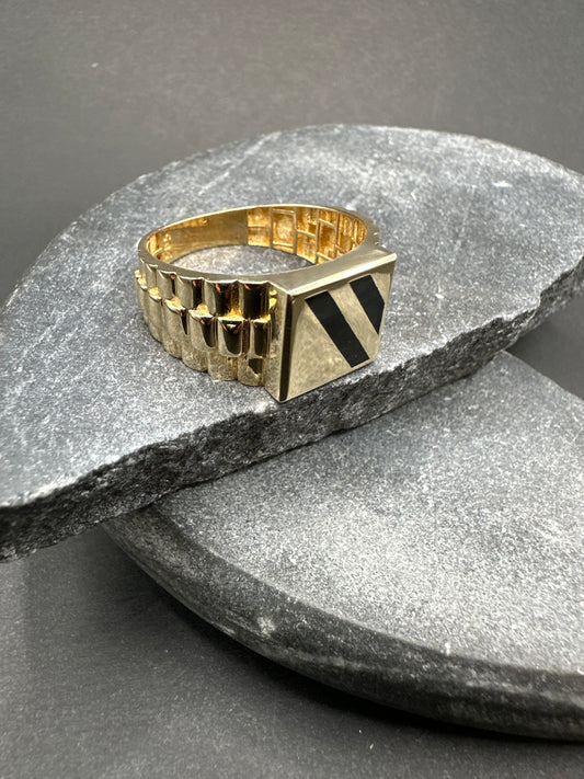 14K Gouden Zegelring met Onyx Lagensteen – Maat 21