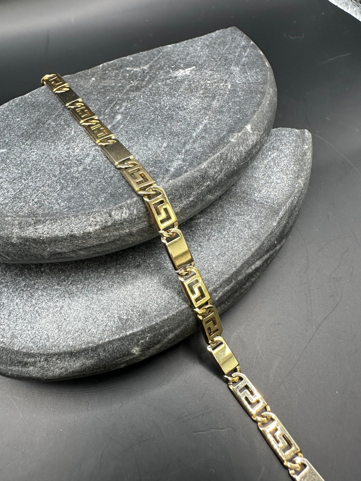 14K Gouden Massieve Bicolor Armband met Griekse Tekens – 20,5 cm