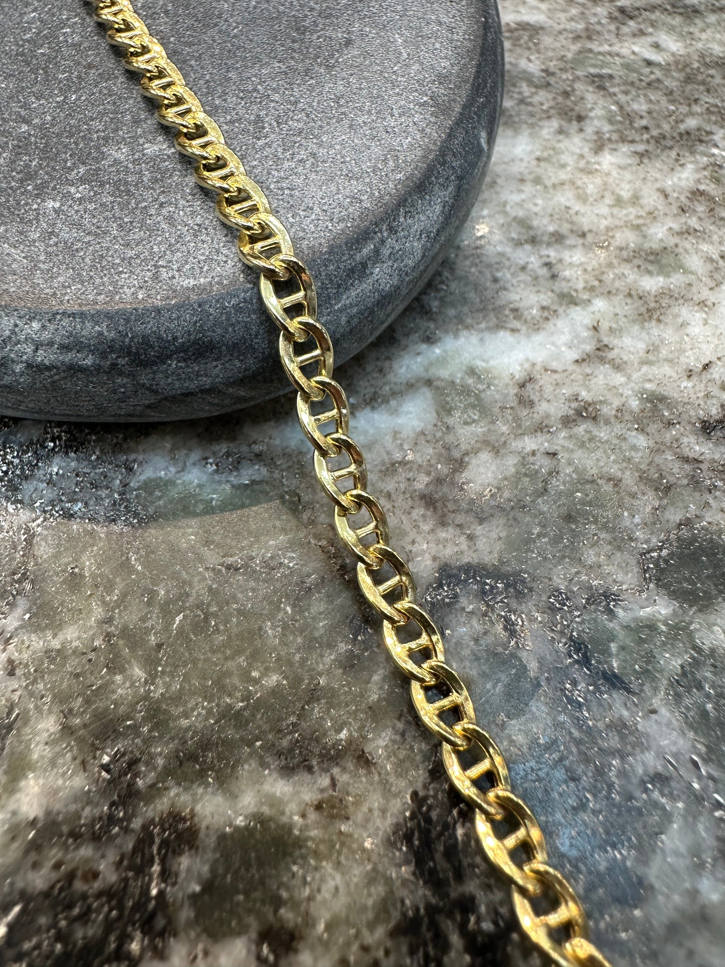 Prachtige 14K Gouden Schakel Armband – 20 cm | 4 mm | Tijdloos & Elegant