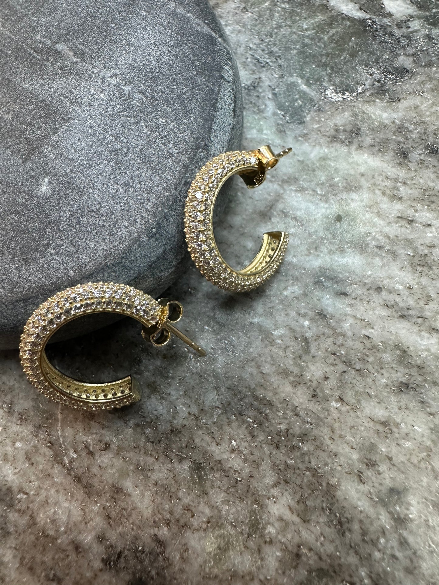 14K Gouden Oorbellen met Zirkonia – 19,4 mm