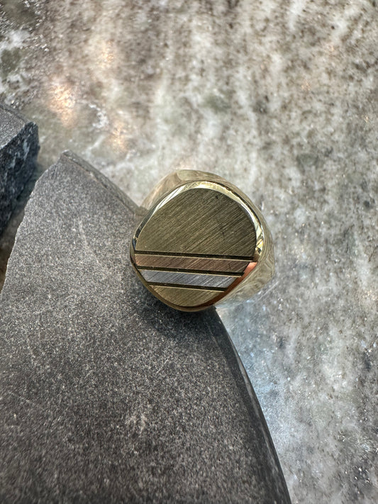 14K Gouden Tricolor Klassieke Zegelring – Comfort Fit | Luxe & Tijdloos
