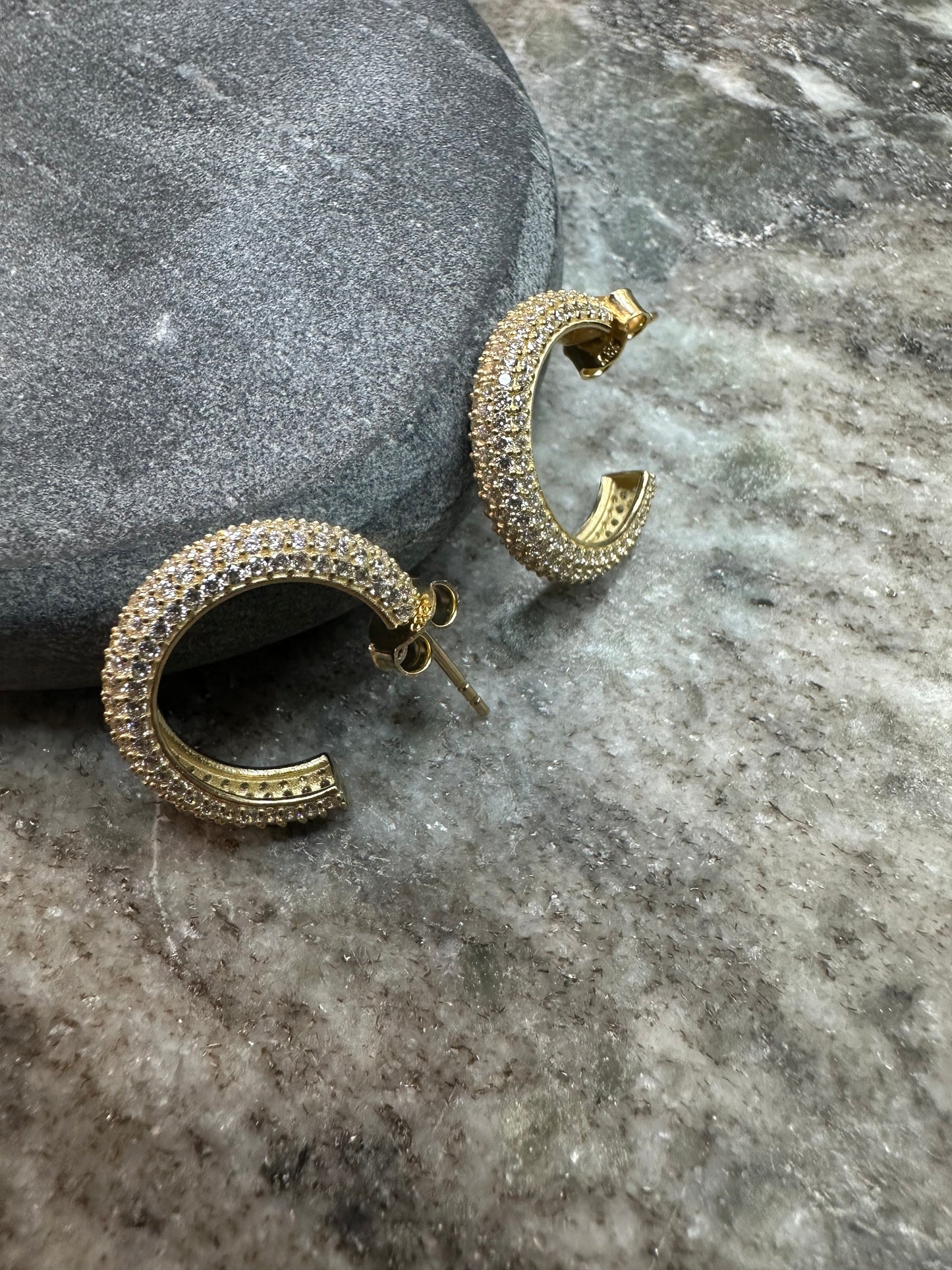 14K Gouden Oorbellen met Zirkonia – 19,4 mm