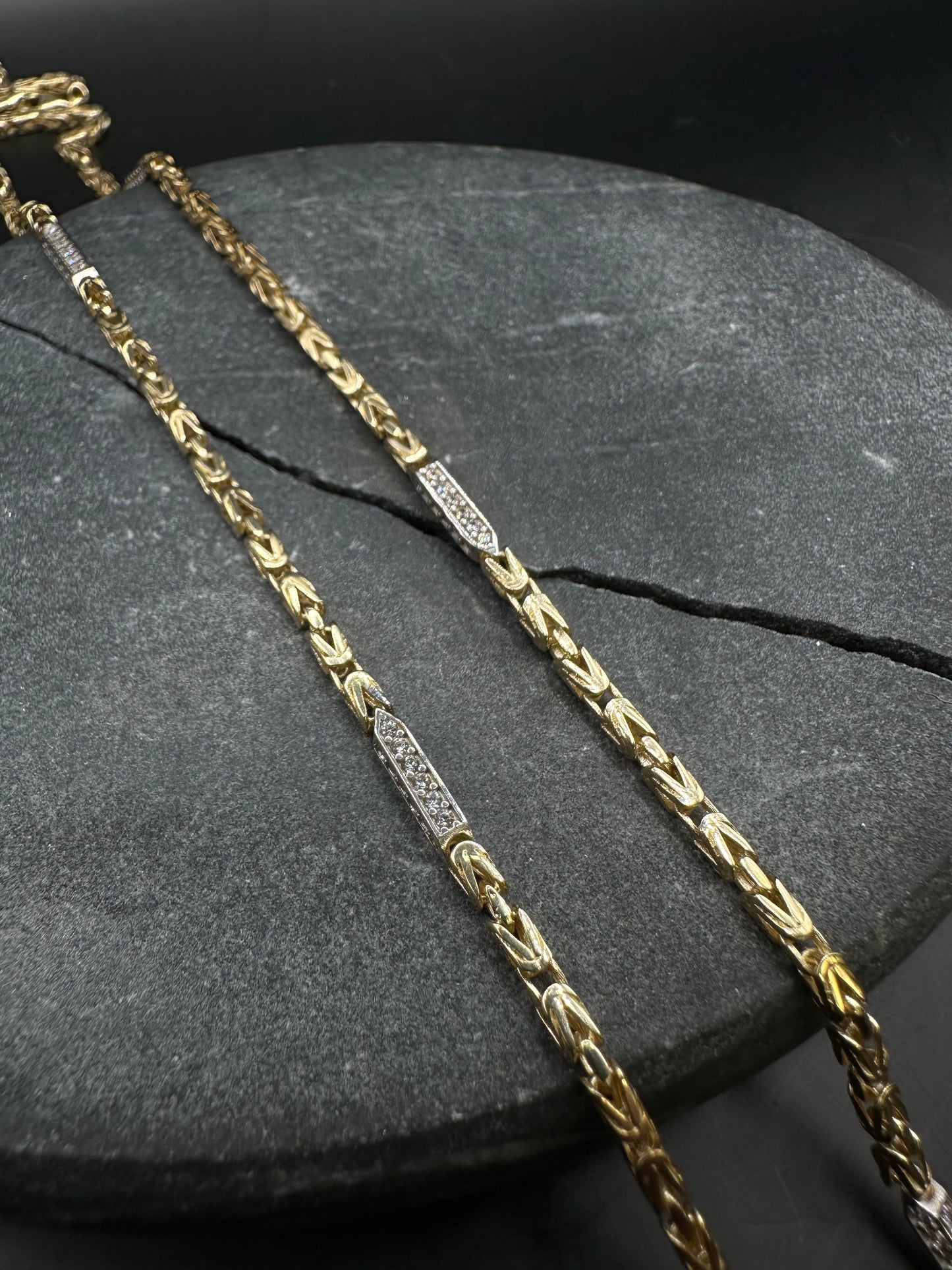14K Gouden Massieve Koningsketting met Zirkonia Stenen – 60 cm