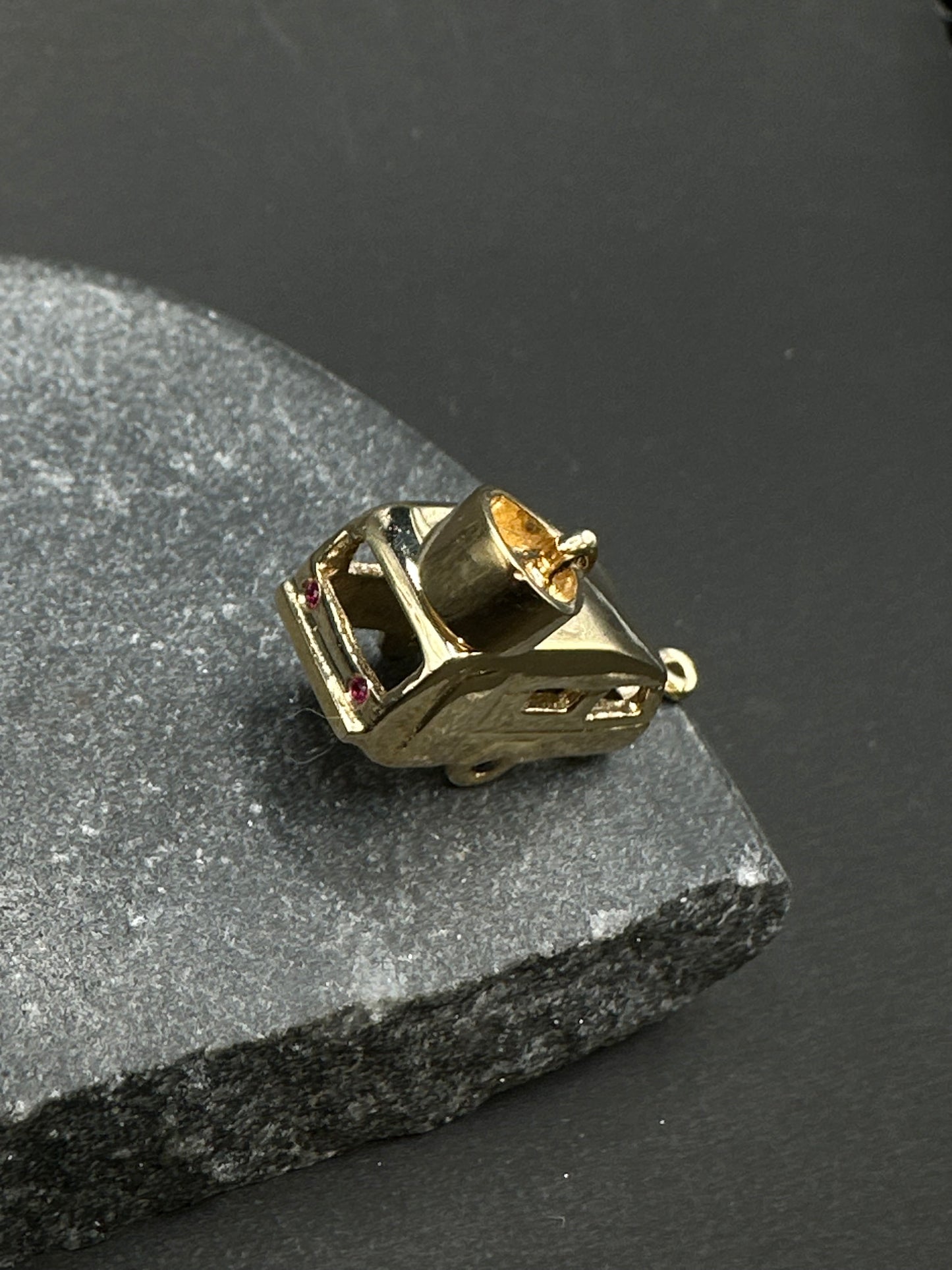 14K Gouden Caravan Hanger met Edelstenen