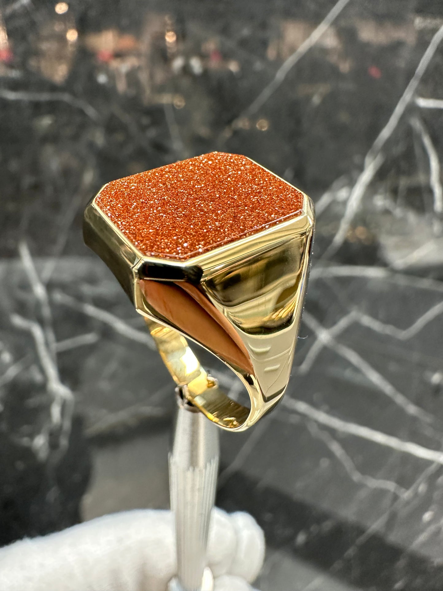 14K Gouden Zegelring met Goudsteen – Maat 20