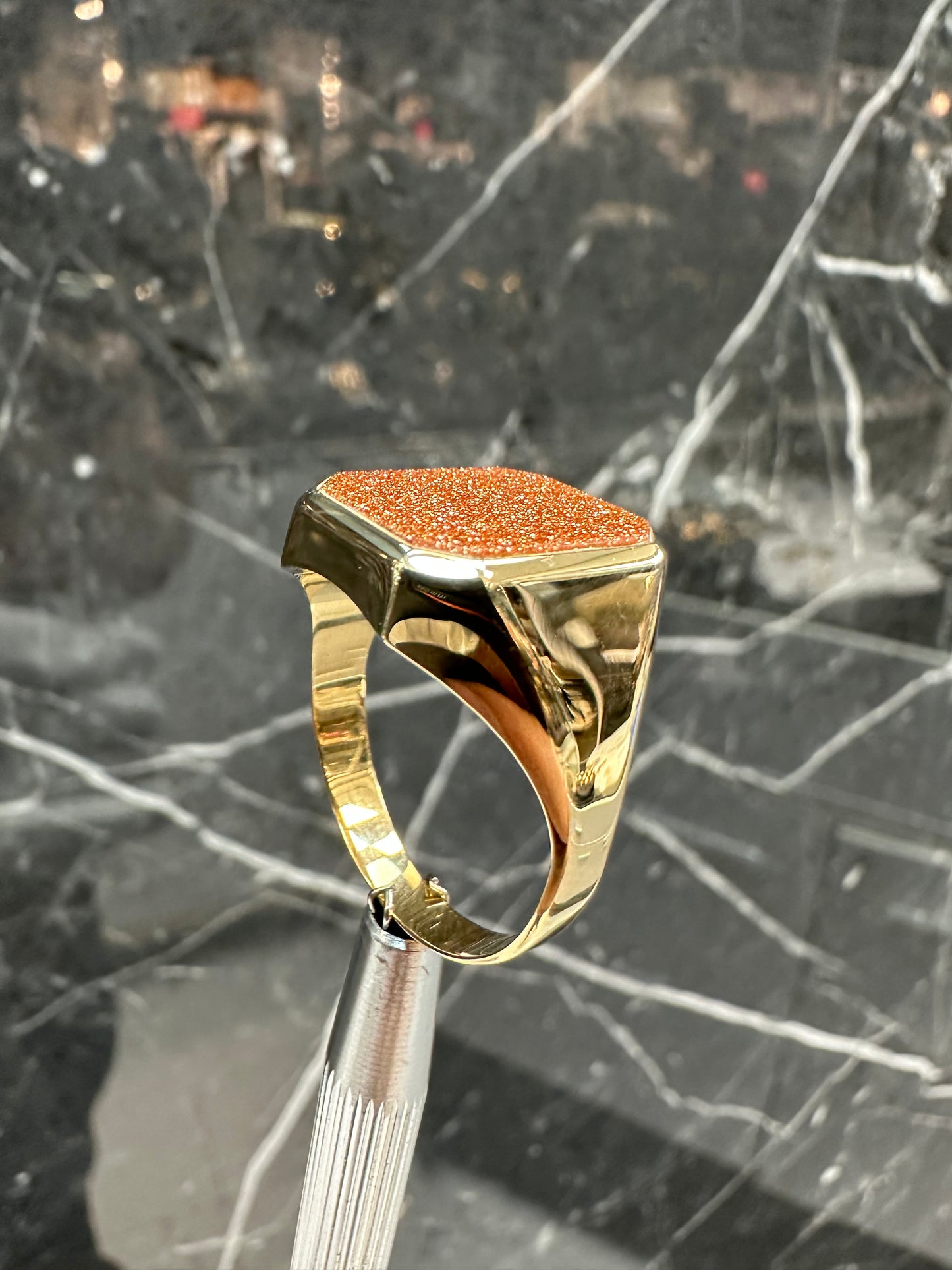 14K Gouden Zegelring met Goudsteen – Maat 20
