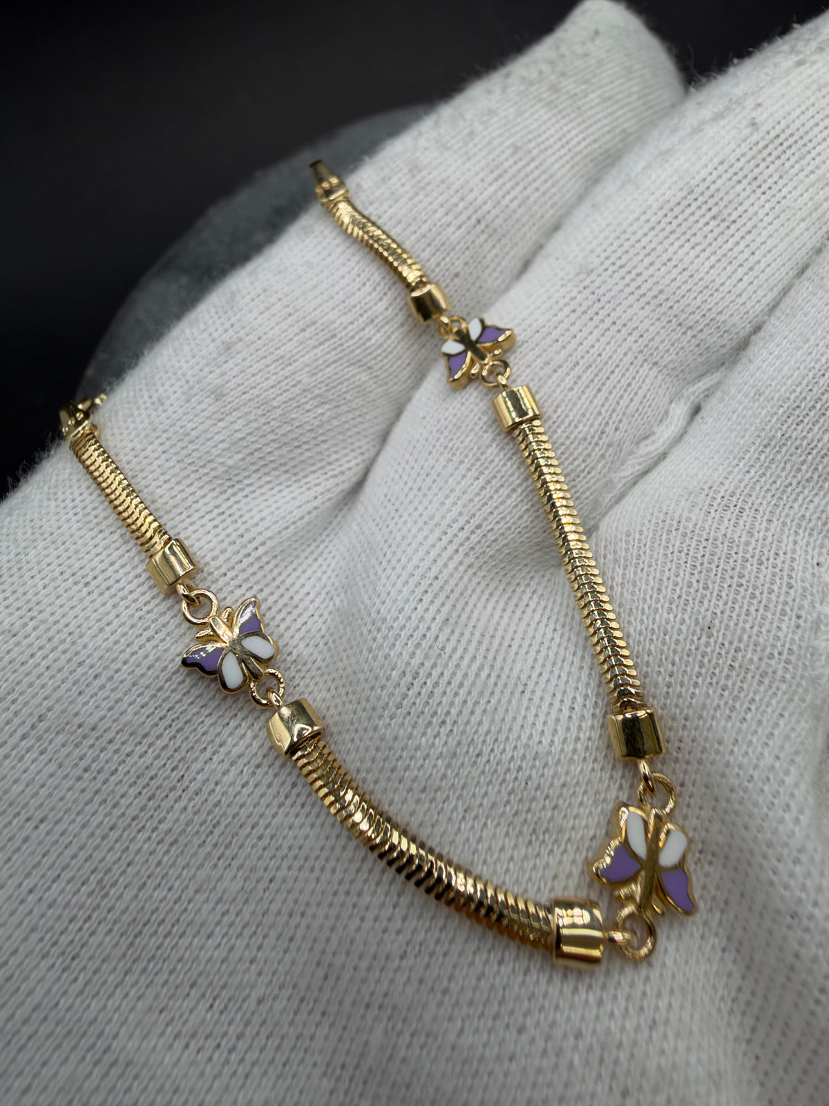 14K Gouden Kinderarmband met Vlindertjes – 14 cm – 2,4 mm