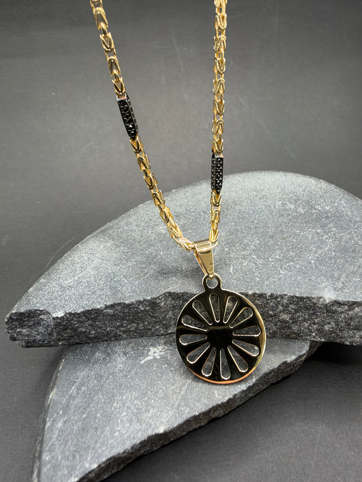14K Gouden Koningsketting met Onyx en Woonwagenwiel Hanger