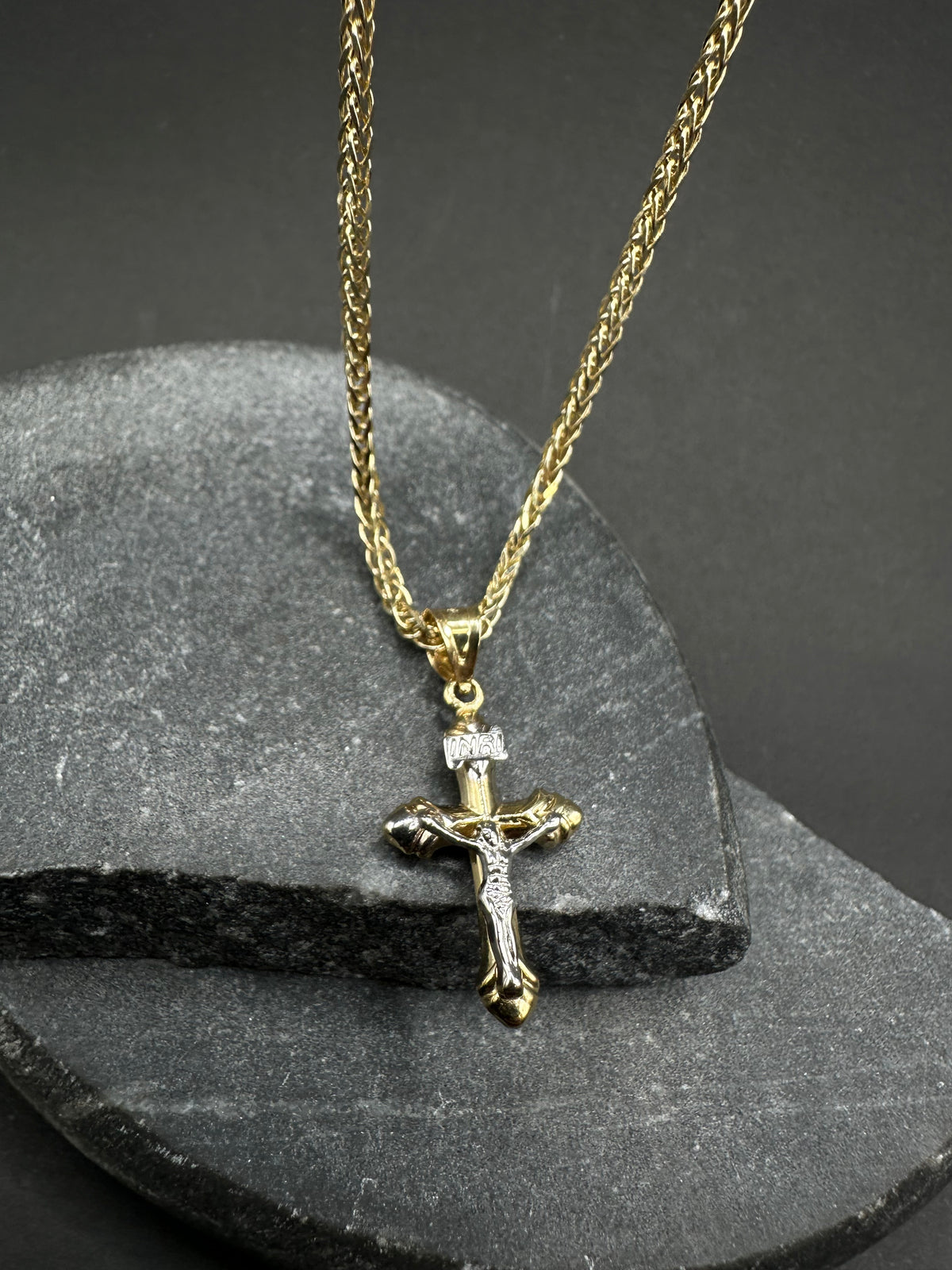 14K Gouden Vossenstaart Ketting met Bicolor Kruis – 55 cm | 2,1 mm